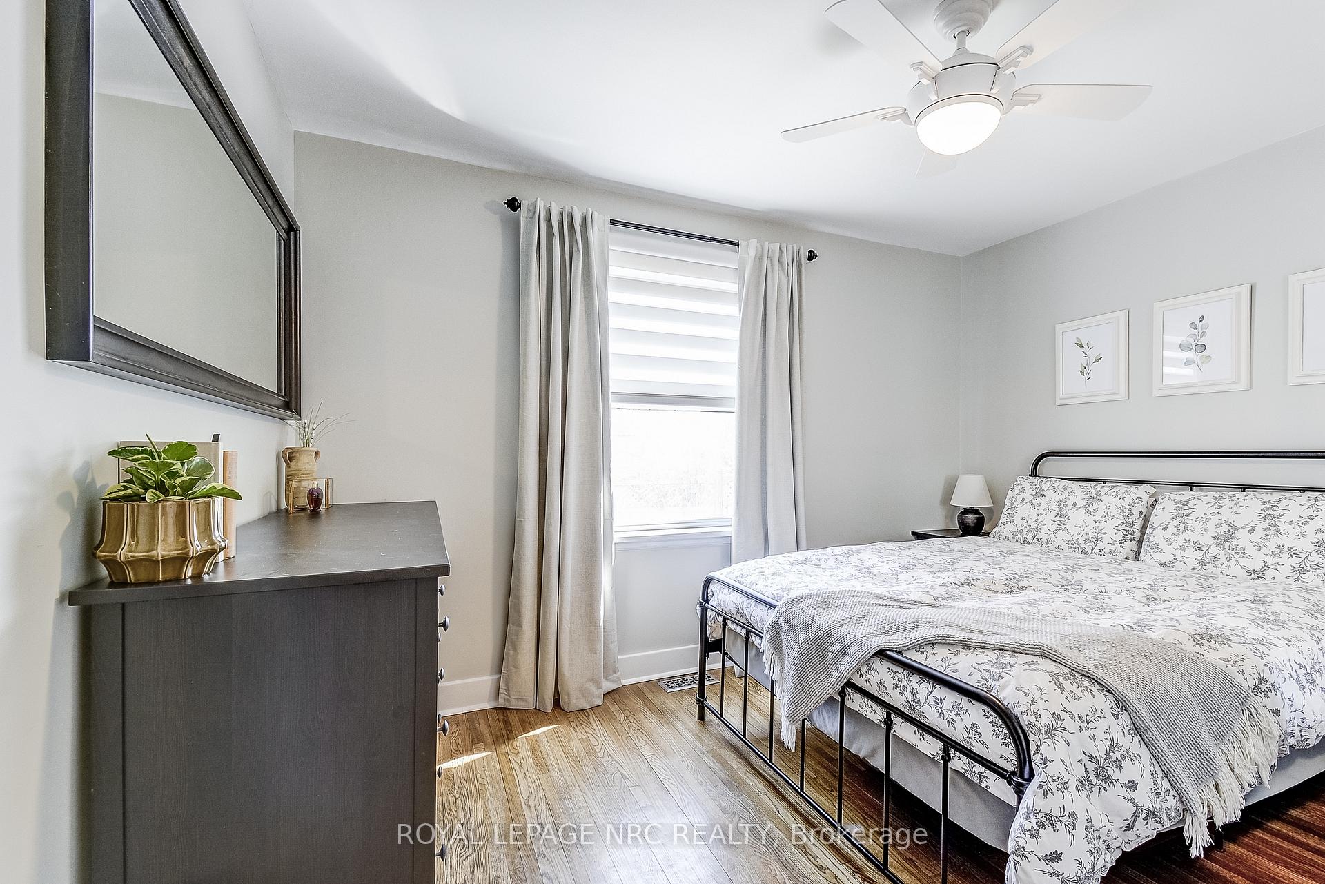 Photo 16 of 44 Windsor Road, St. Catharines, Vine/Linwell — HOMEH