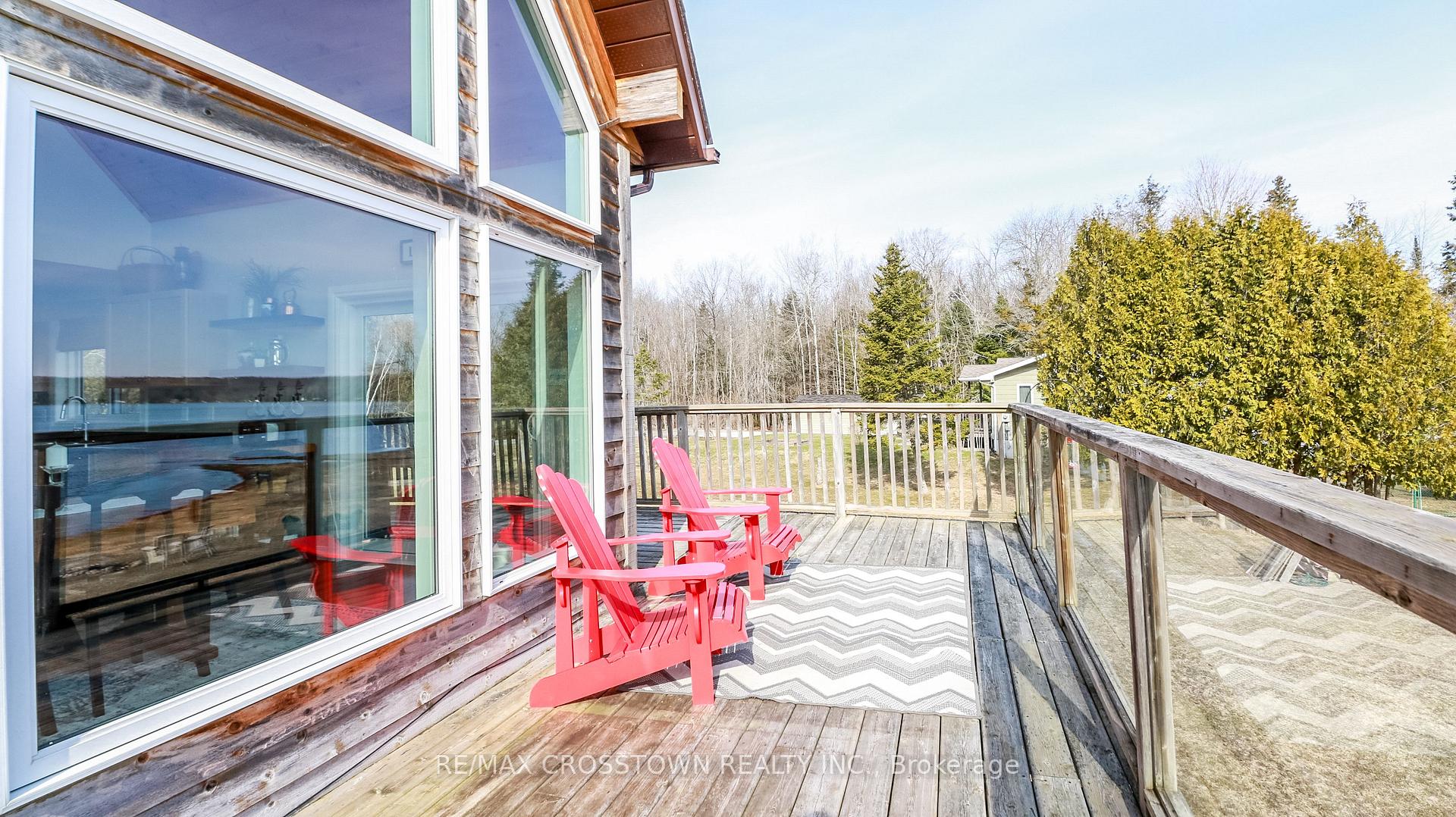 Photo 10 of 3093 Sandy Bend, Springwater, Rural Springwater — HOMEH
