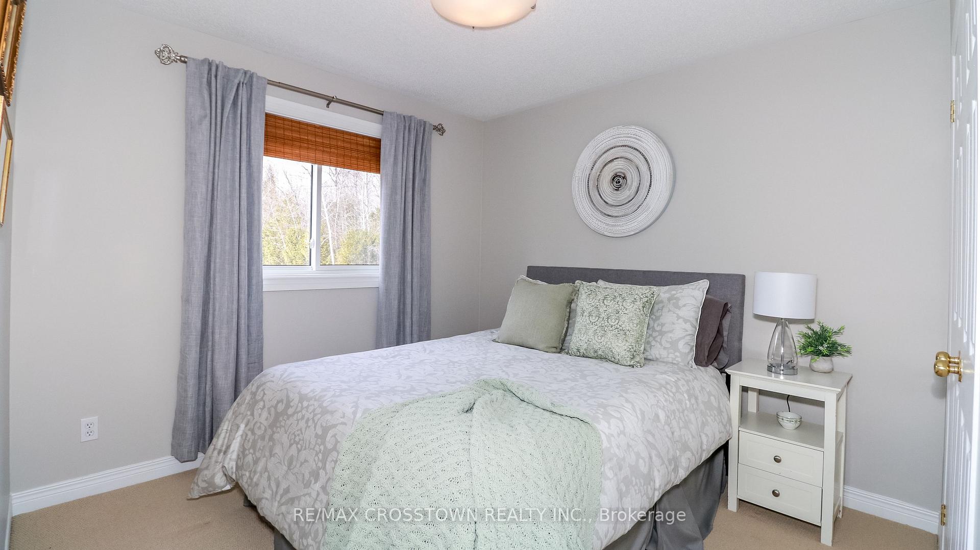 Photo 29 of 3093 Sandy Bend, Springwater, Rural Springwater — HOMEH