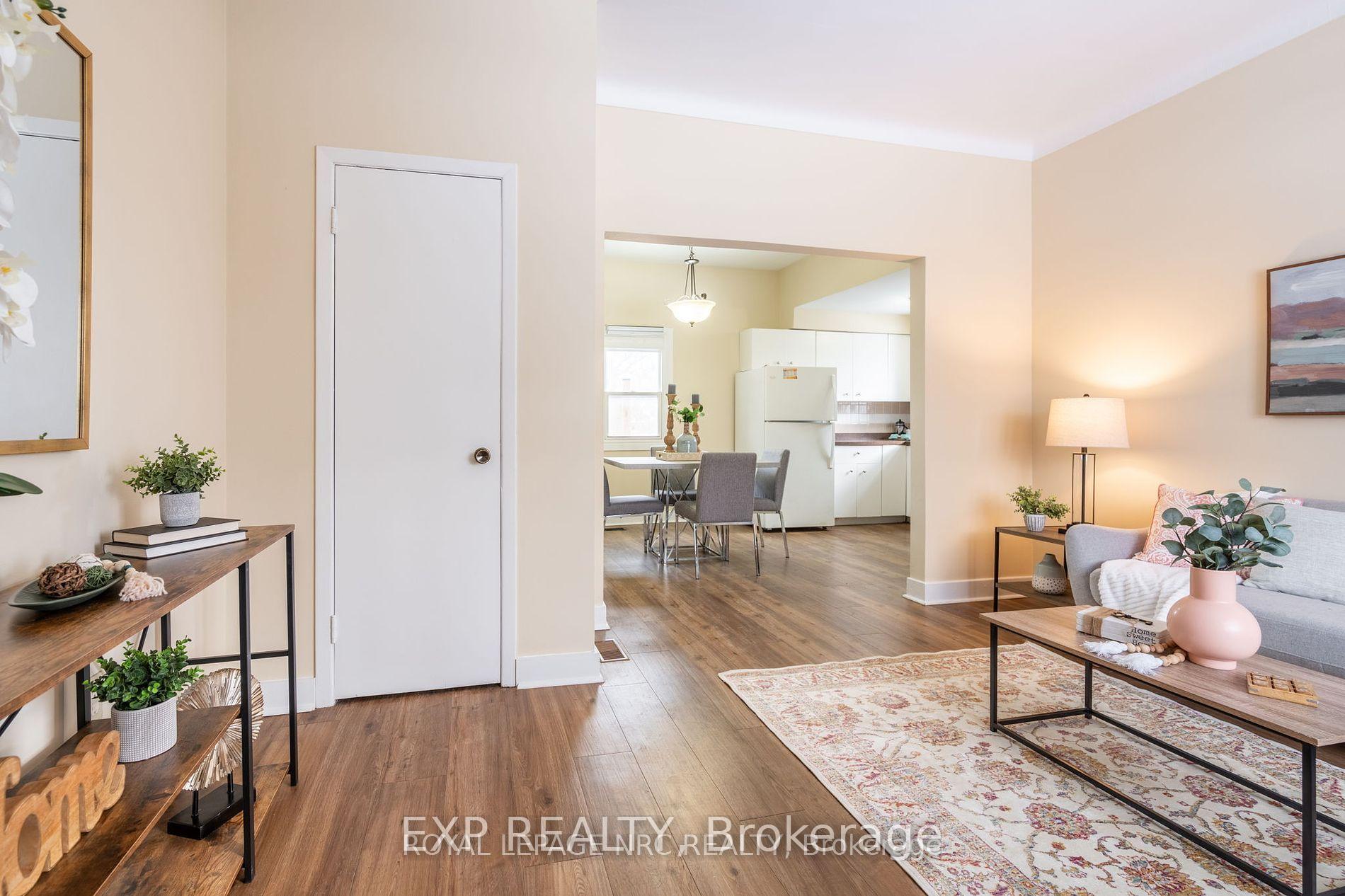 Photo 3 of 30 Wiley Street, St. Catharines, Downtown — HOMEH