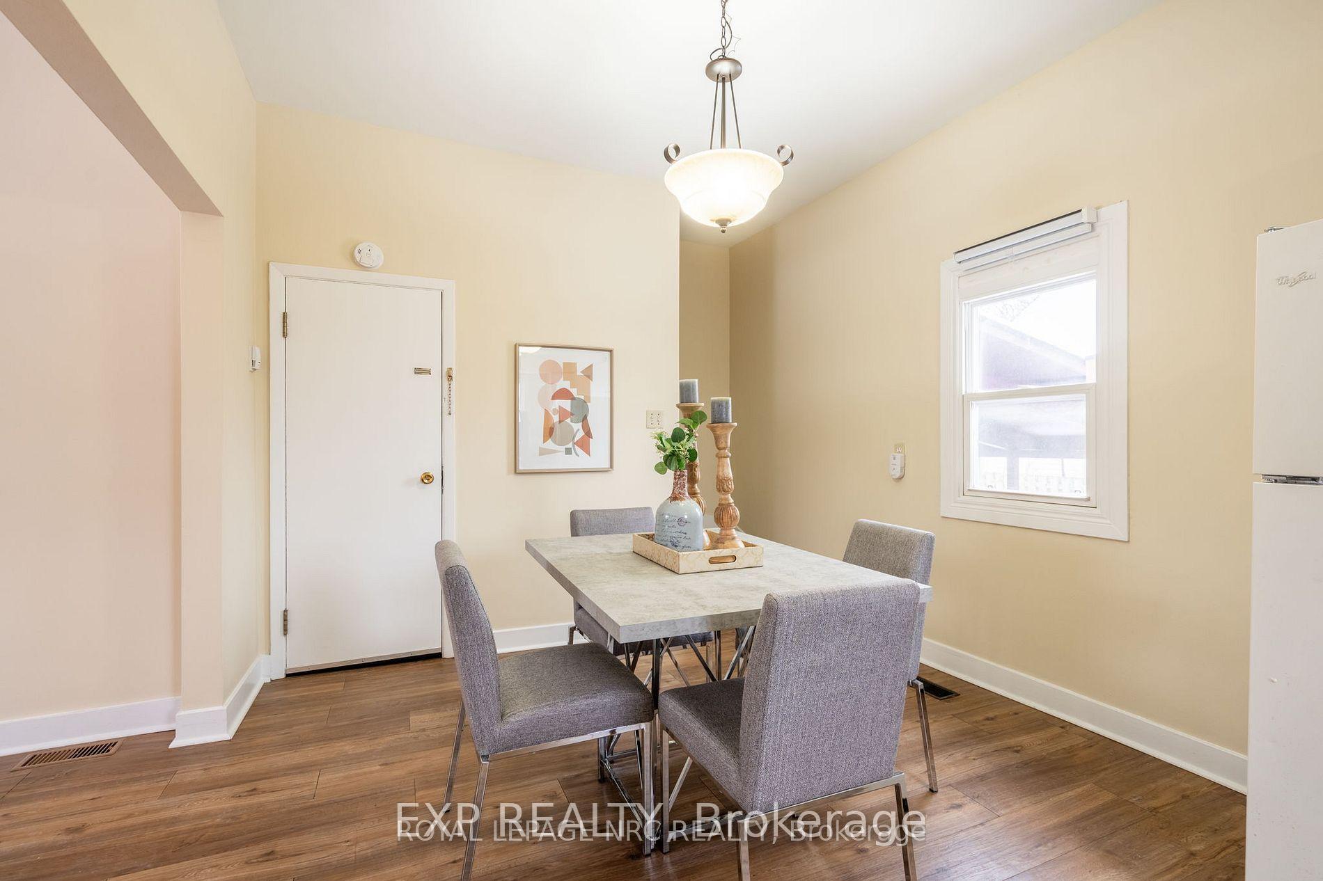 Photo 9 of 30 Wiley Street, St. Catharines, Downtown — HOMEH