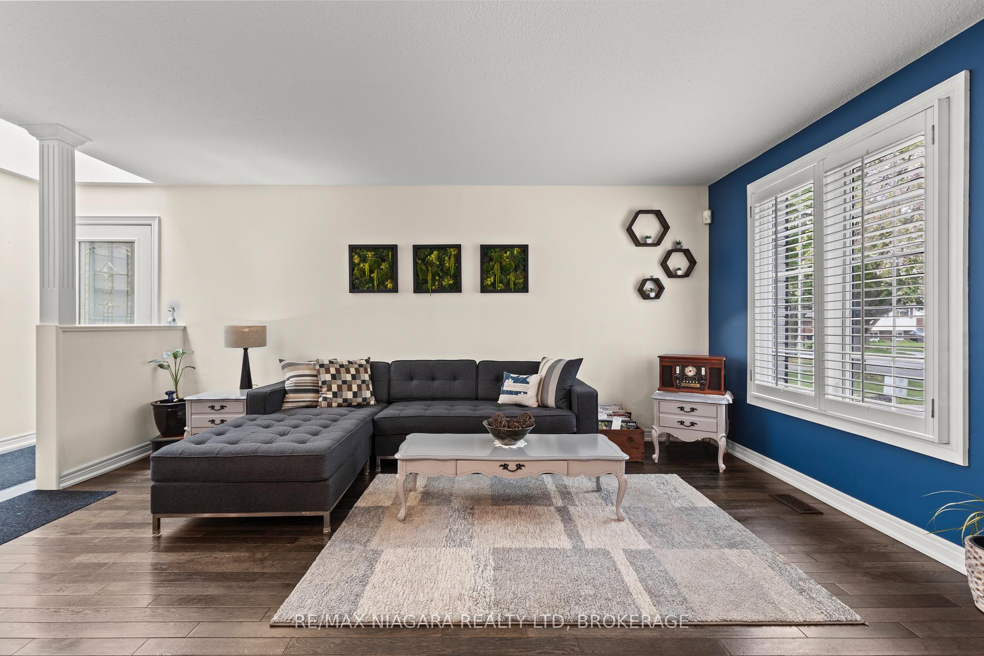 Photo 8 of 20 Centennial Drive, St. Catharines, Lakeport — HOMEH
