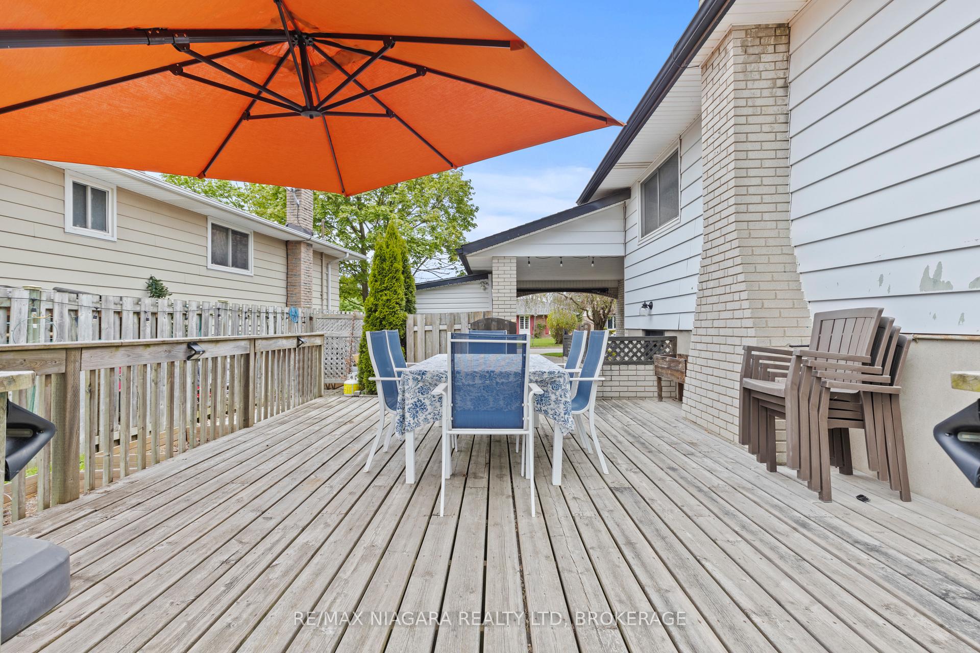 Photo 30 of 20 Centennial Drive, St. Catharines, Lakeport — HOMEH