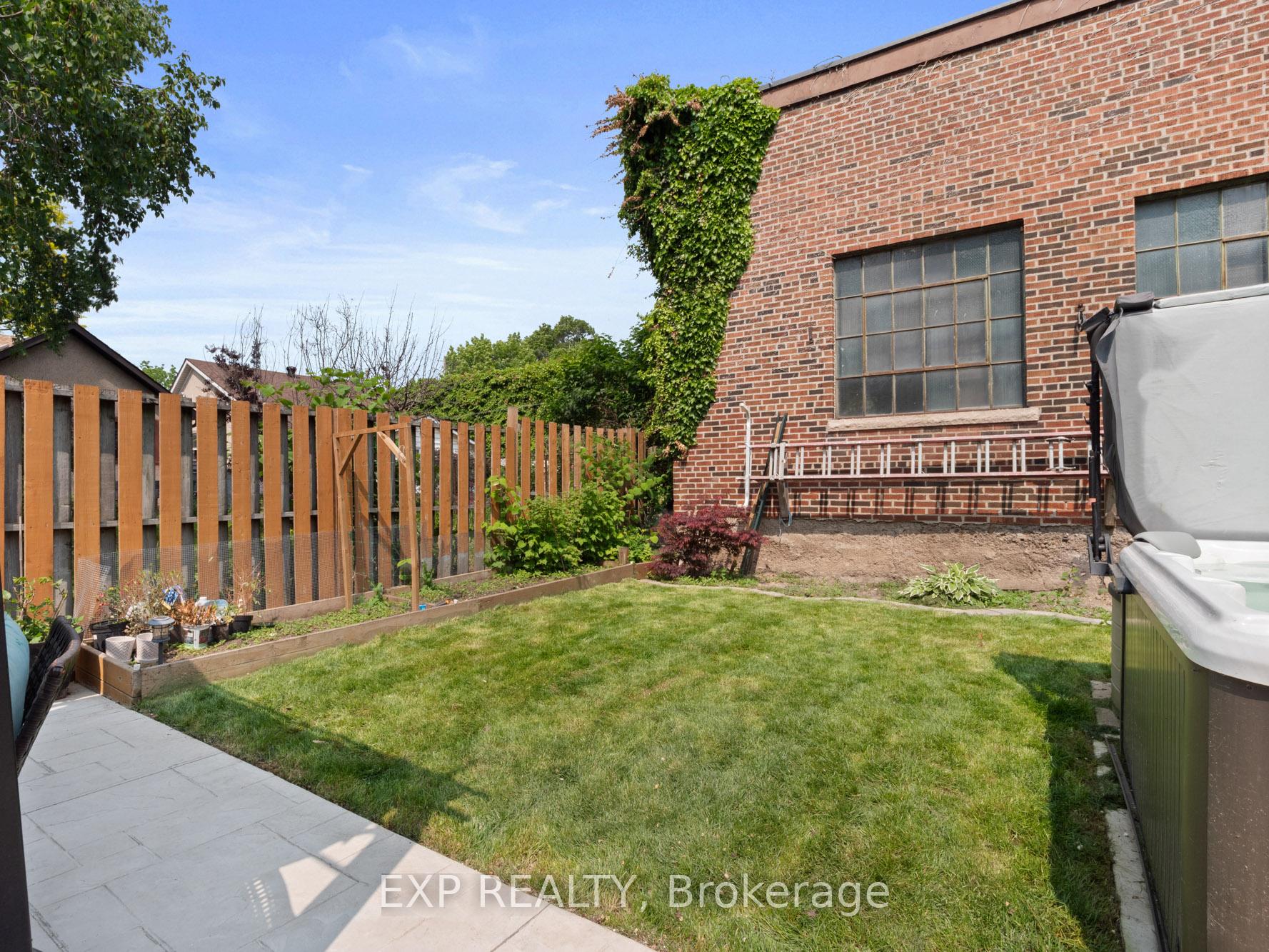 Photo 27 of 4 Wiley Street, St. Catharines, Downtown — HOMEH