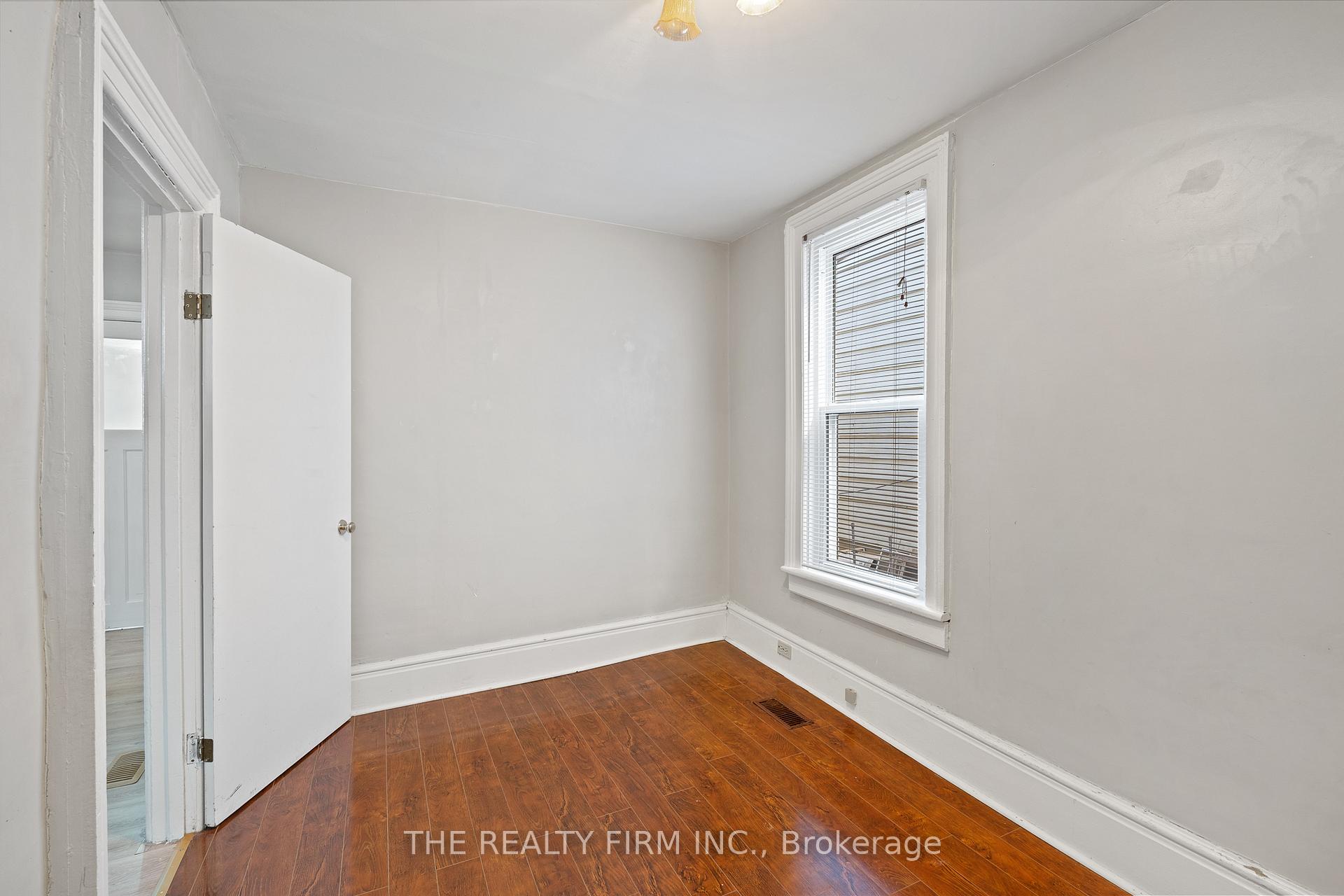 Photo 23 of 18 Fourth Avenue, St. Thomas — HOMEH