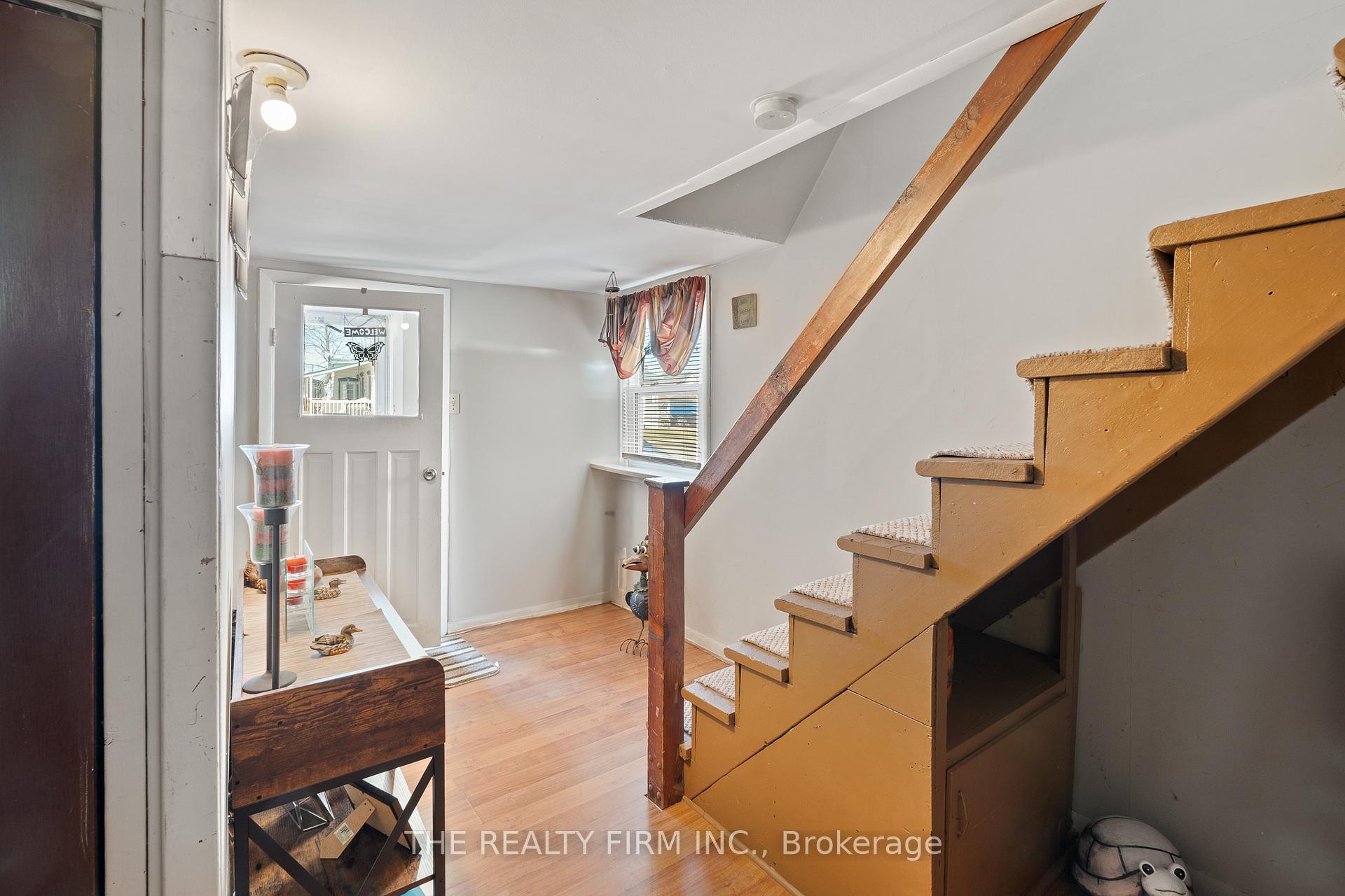 Photo 33 of 18 Fourth Avenue, St. Thomas — HOMEH