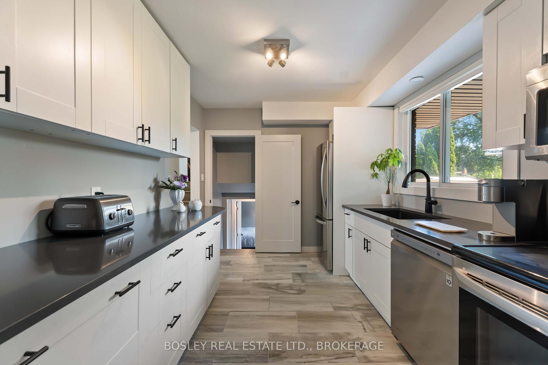Photo 13 of 96 Windward Street, St. Catharines, Carlton/Bunting — HOMEH