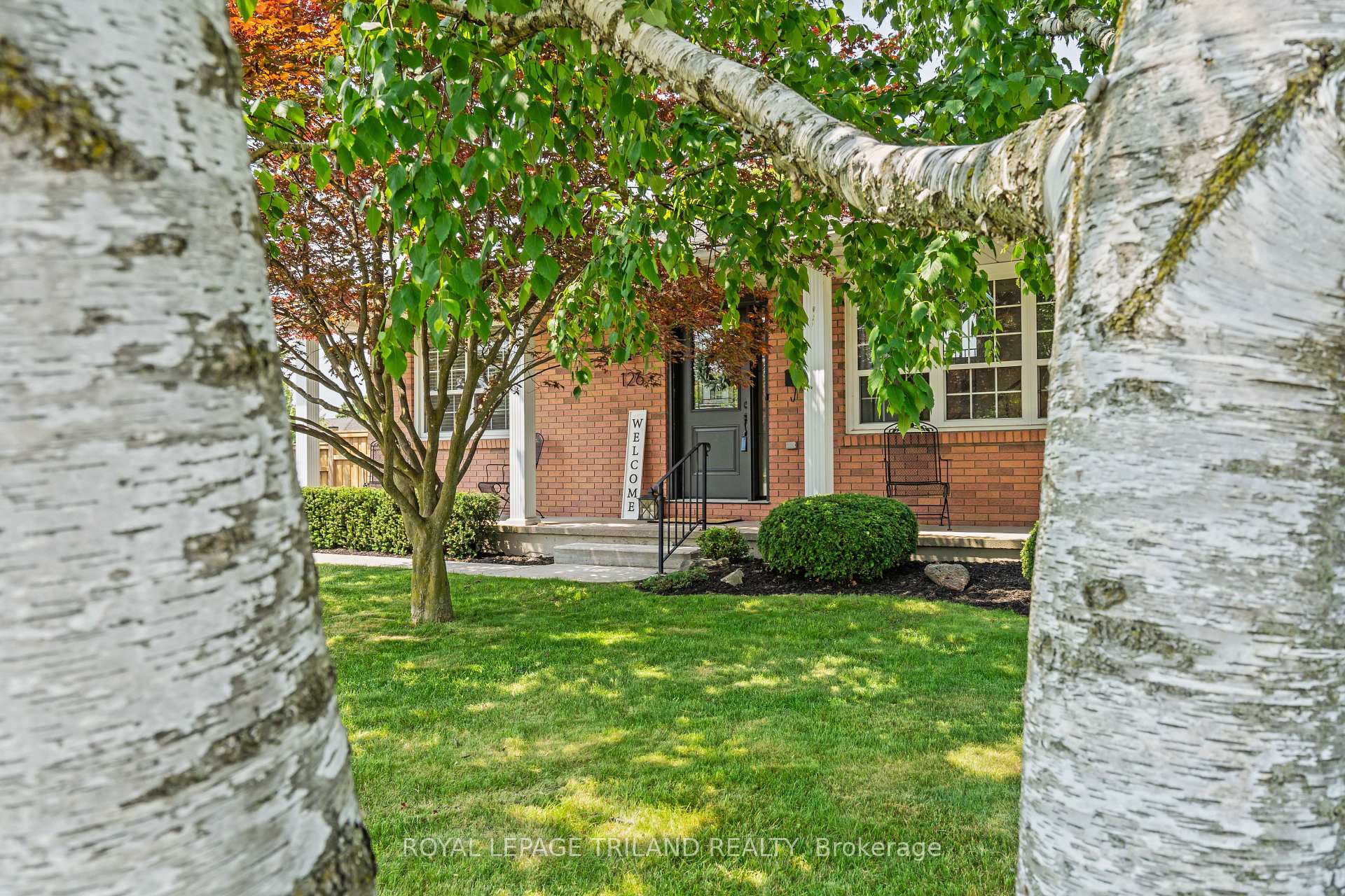Photo 5 of 126 Highview Drive, St. Thomas — HOMEH