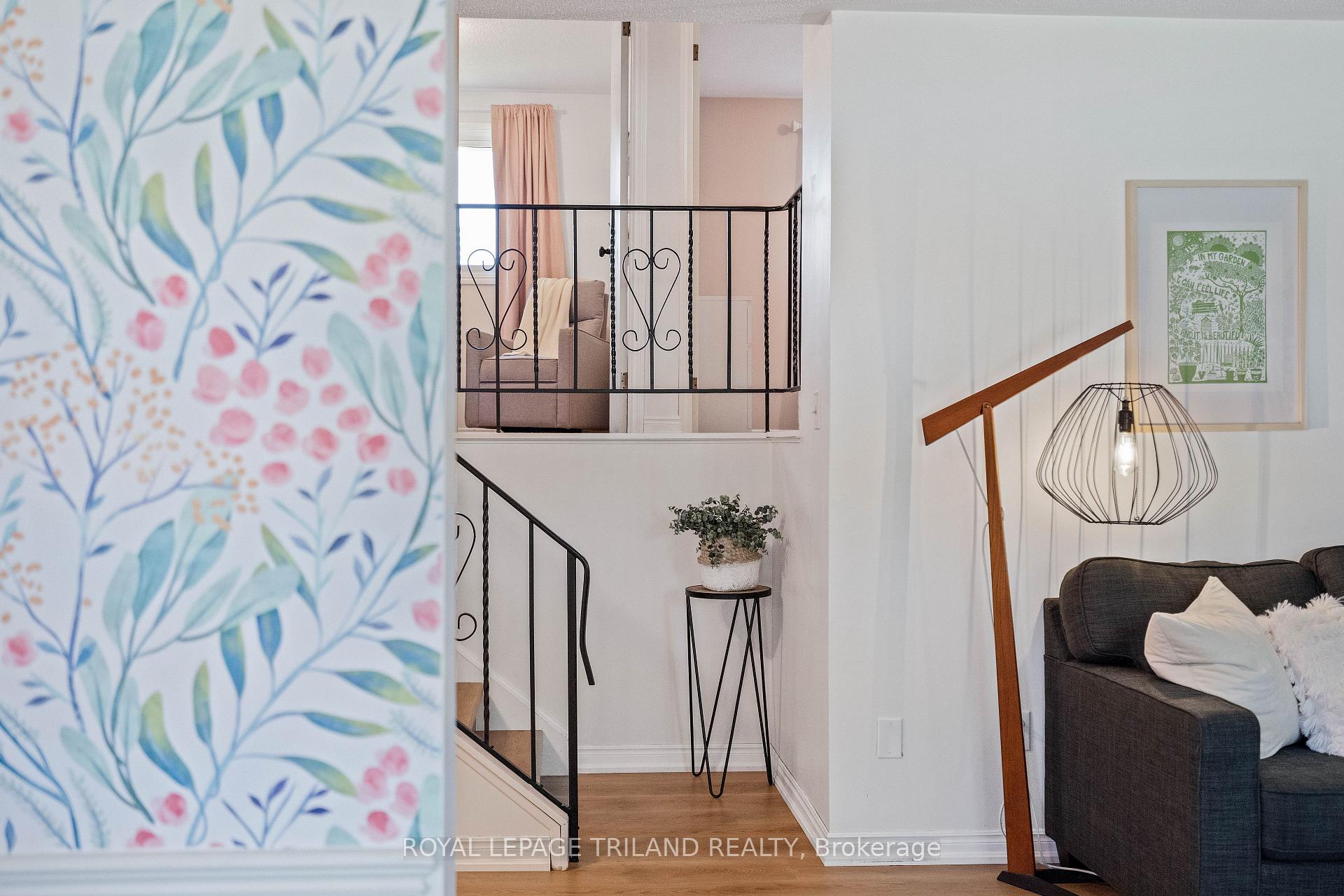 Photo 8 of 126 Highview Drive, St. Thomas — HOMEH