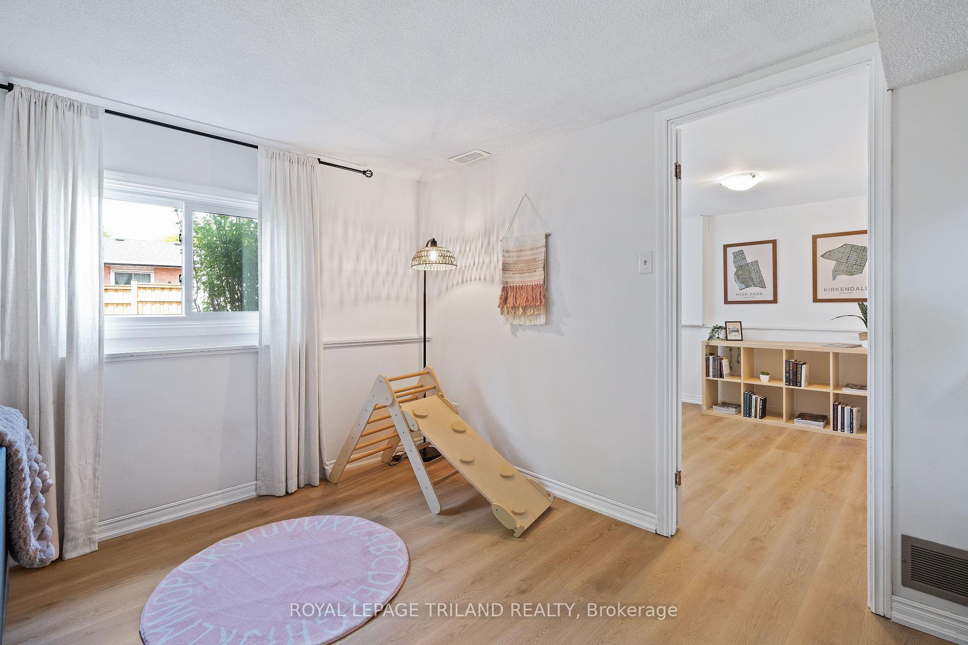 Photo 37 of 126 Highview Drive, St. Thomas — HOMEH