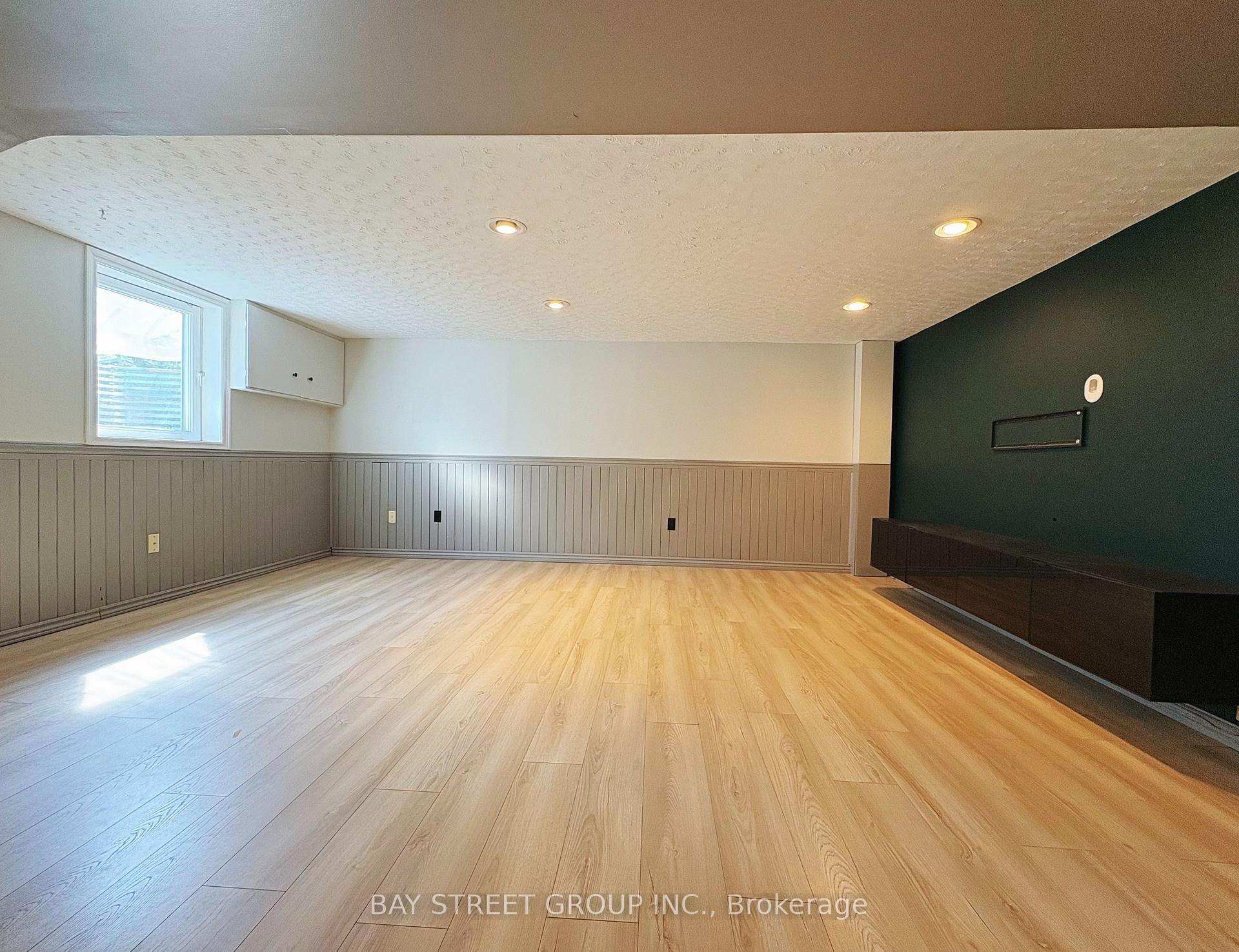 Front of Unit #Lower, 75 Bula Drive