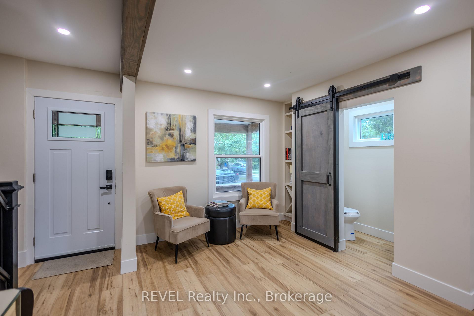 Photo 8 of 52 Albert Street, St. Catharines, Downtown — HOMEH