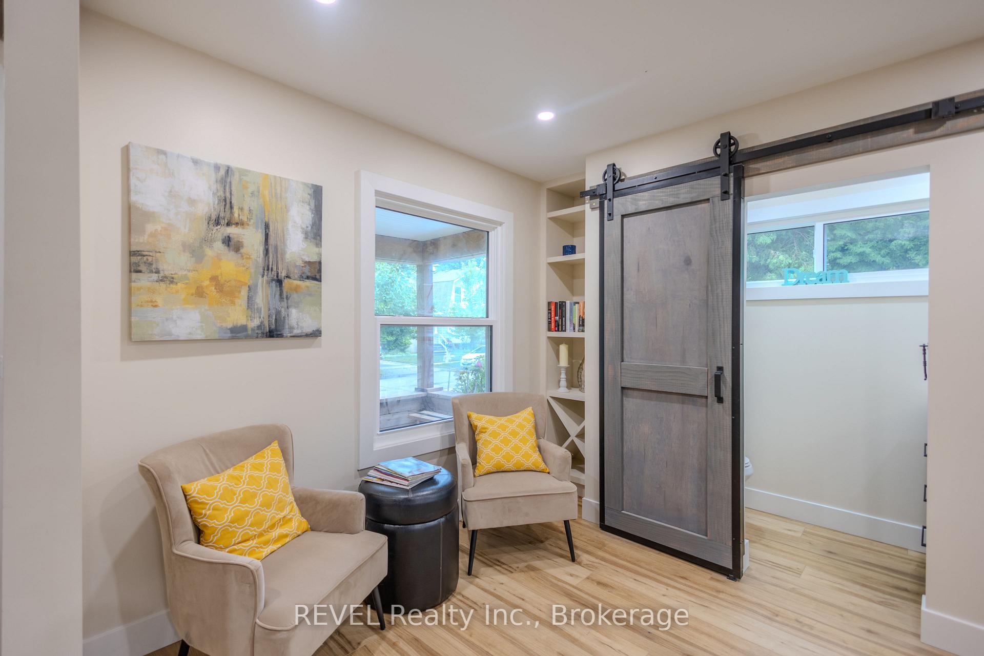 Photo 10 of 52 Albert Street, St. Catharines, Downtown — HOMEH