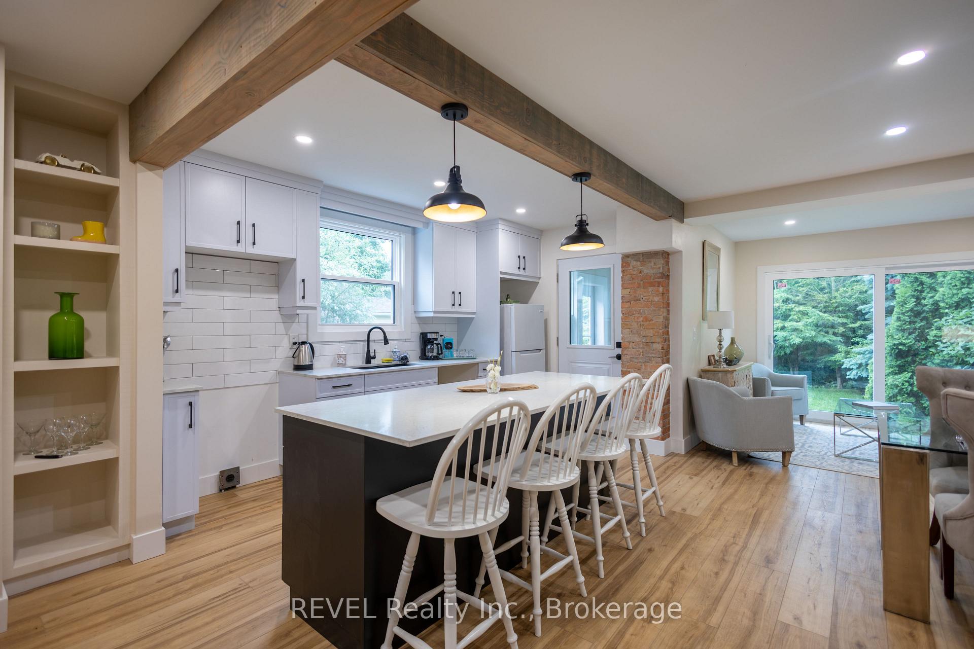 Photo 13 of 52 Albert Street, St. Catharines, Downtown — HOMEH