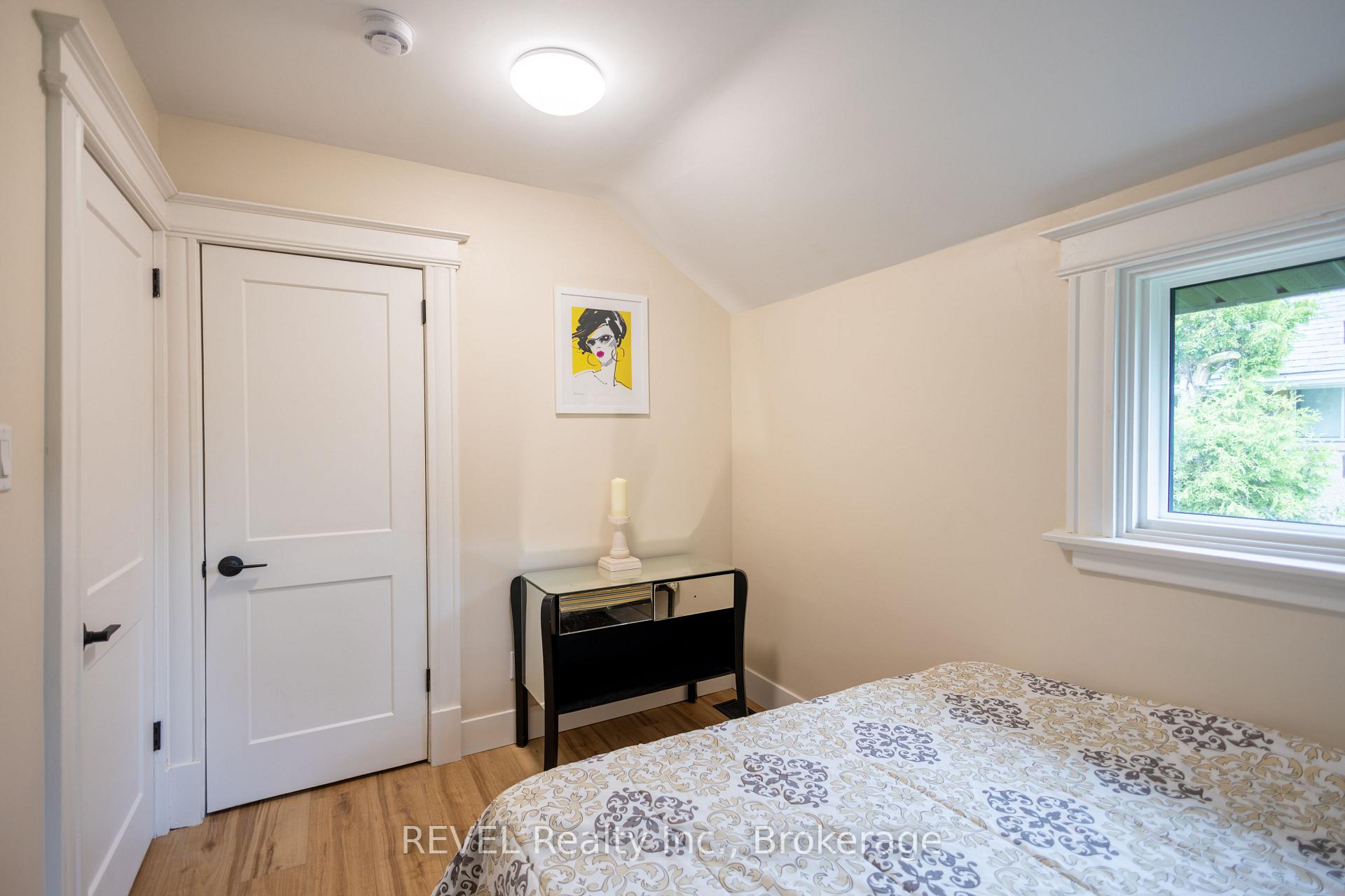 Photo 24 of 52 Albert Street, St. Catharines, Downtown — HOMEH