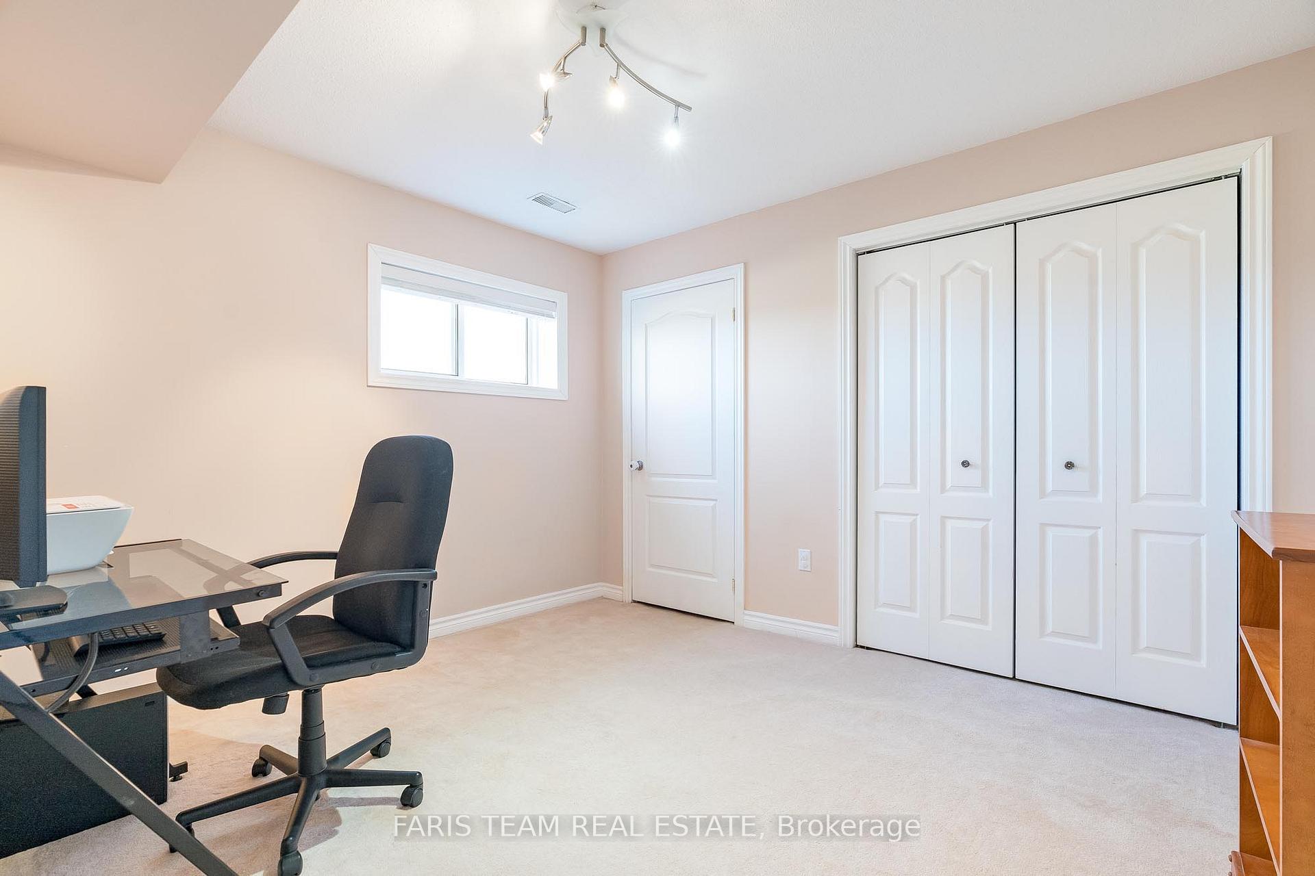 Photo 24 of 1032 Flos Road 4 E, Springwater, Phelpston — HOMEH