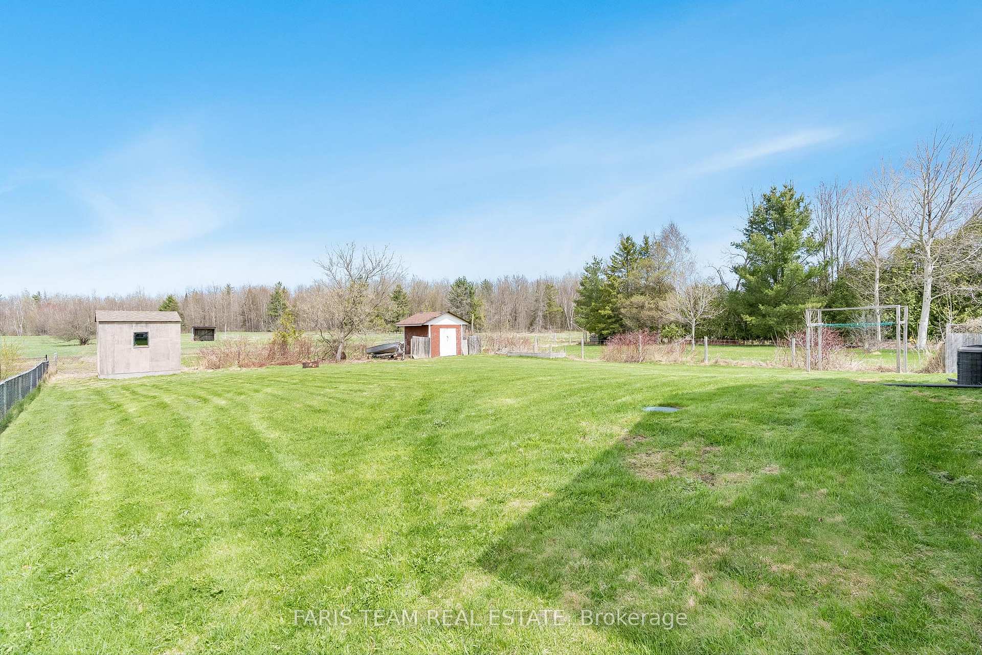 Photo 30 of 1032 Flos Road 4 E, Springwater, Phelpston — HOMEH