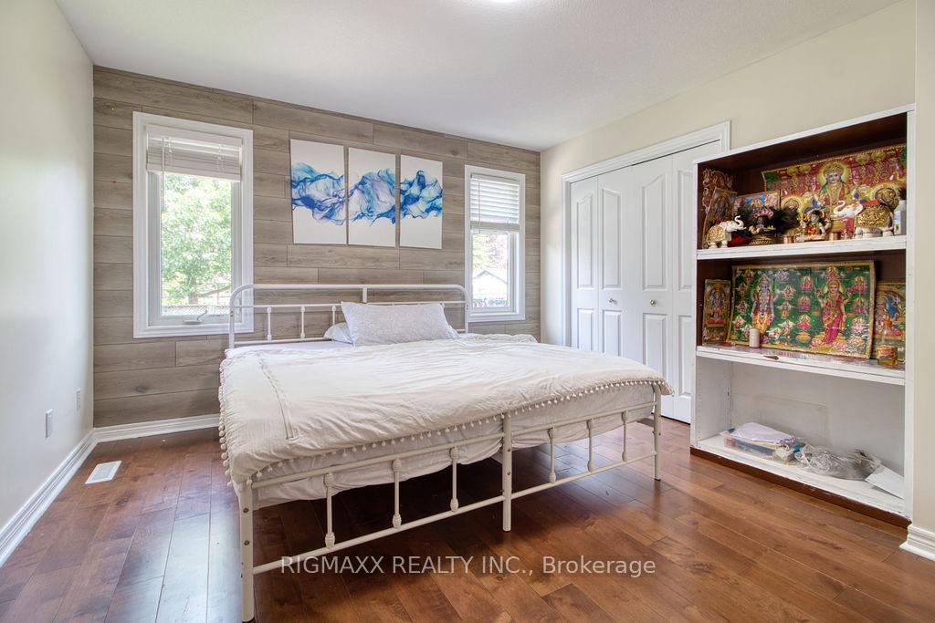 Photo 13 of 29 Ponsford Place, St. Thomas — HOMEH