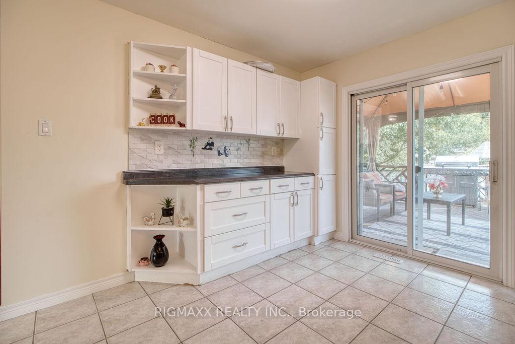 Photo 19 of 29 Ponsford Place, St. Thomas — HOMEH