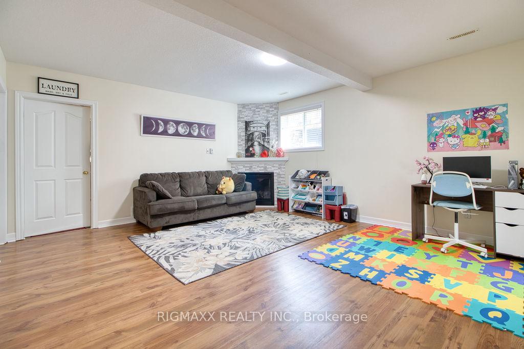 Photo 25 of 29 Ponsford Place, St. Thomas — HOMEH