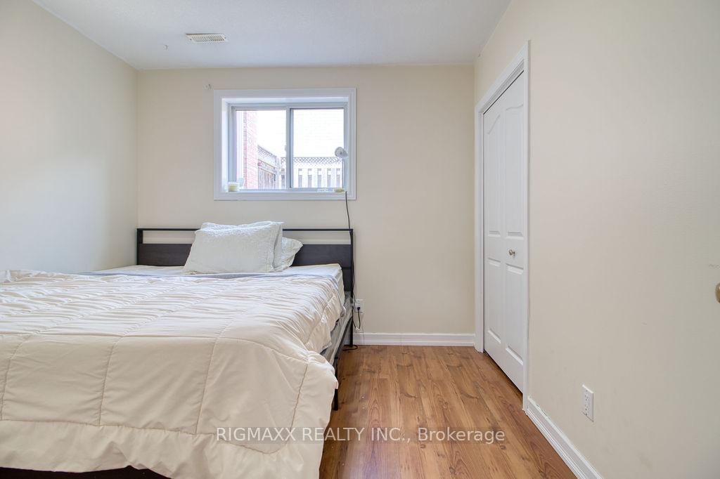 Photo 31 of 29 Ponsford Place, St. Thomas — HOMEH