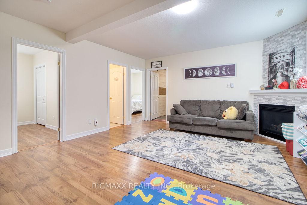 Photo 36 of 29 Ponsford Place, St. Thomas — HOMEH