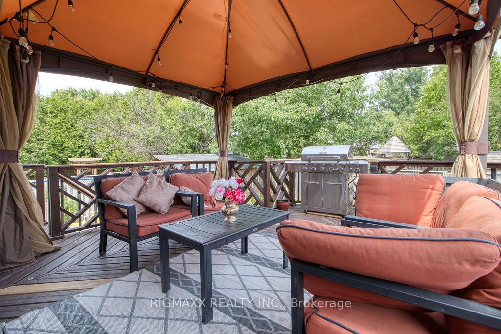 Photo 37 of 29 Ponsford Place, St. Thomas — HOMEH