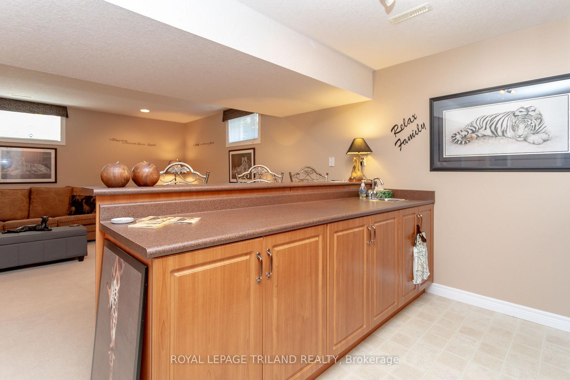 Photo 33 of 53 Augusta Crescent, St. Thomas — HOMEH