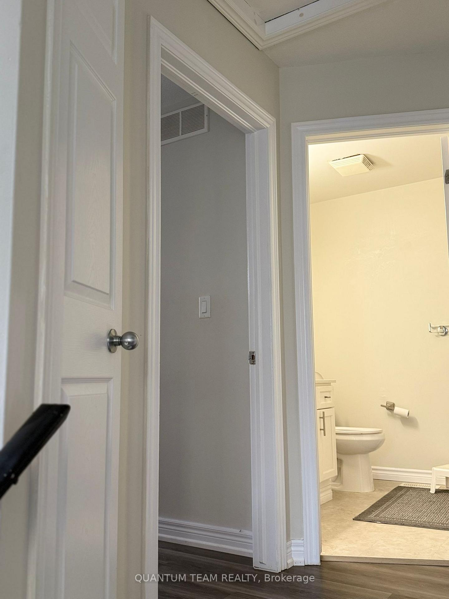 Photo 22 of Unit Upper Level, 4 C Dixie Road, St. Catharines, Fairview — HOMEH