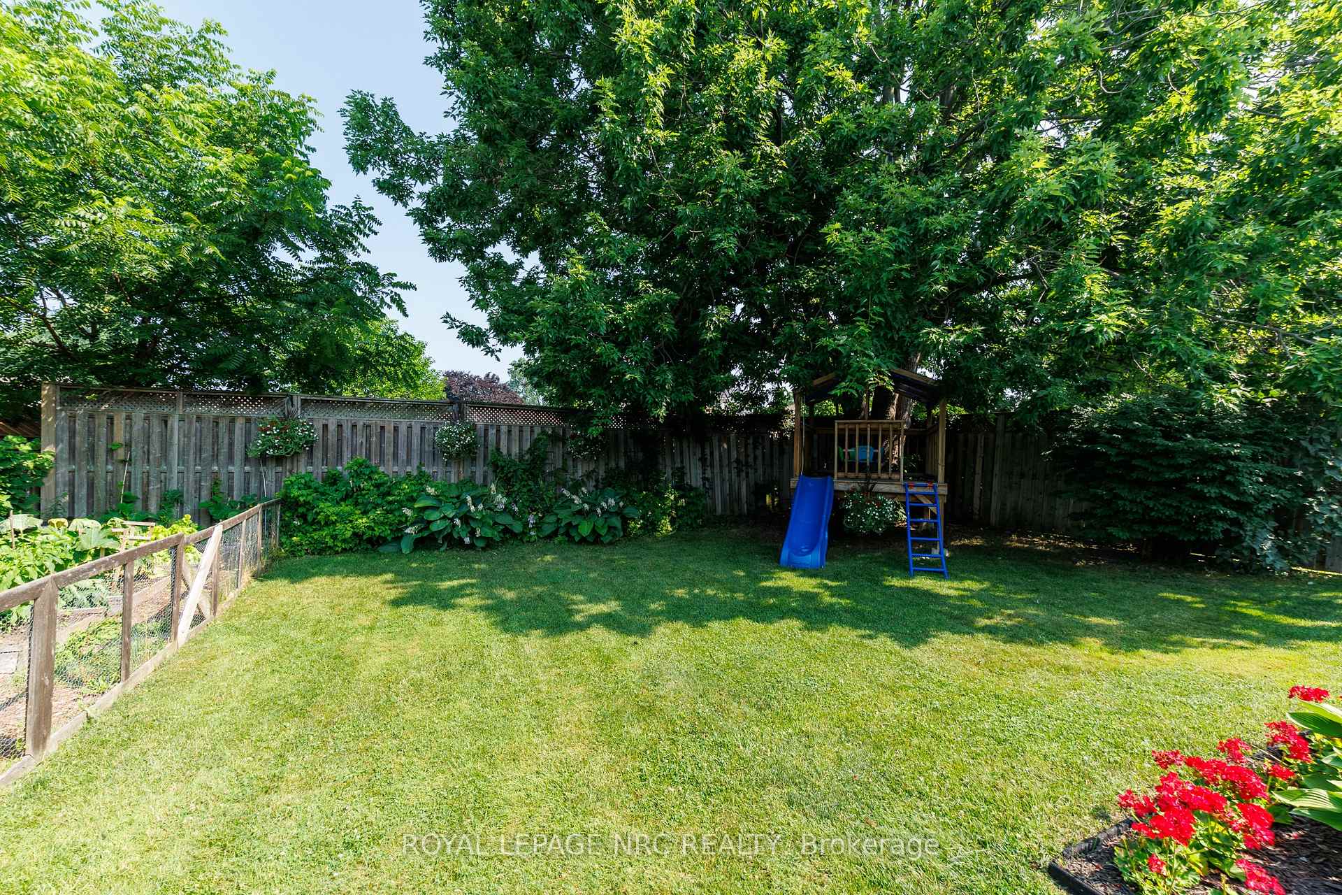 Photo 6 of 11 Stephen Street, St. Catharines, Lakeport — HOMEH