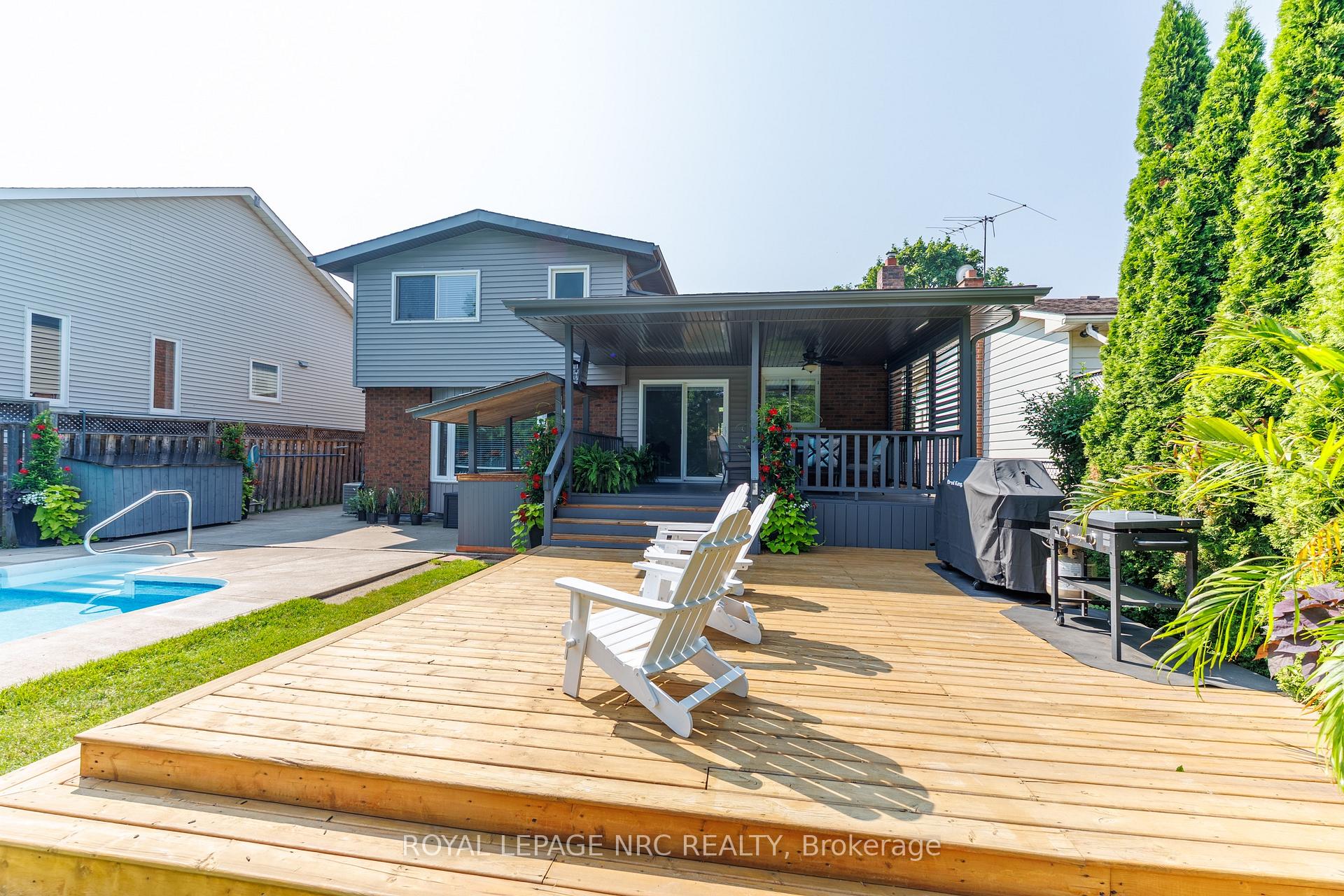 Photo 9 of 11 Stephen Street, St. Catharines, Lakeport — HOMEH