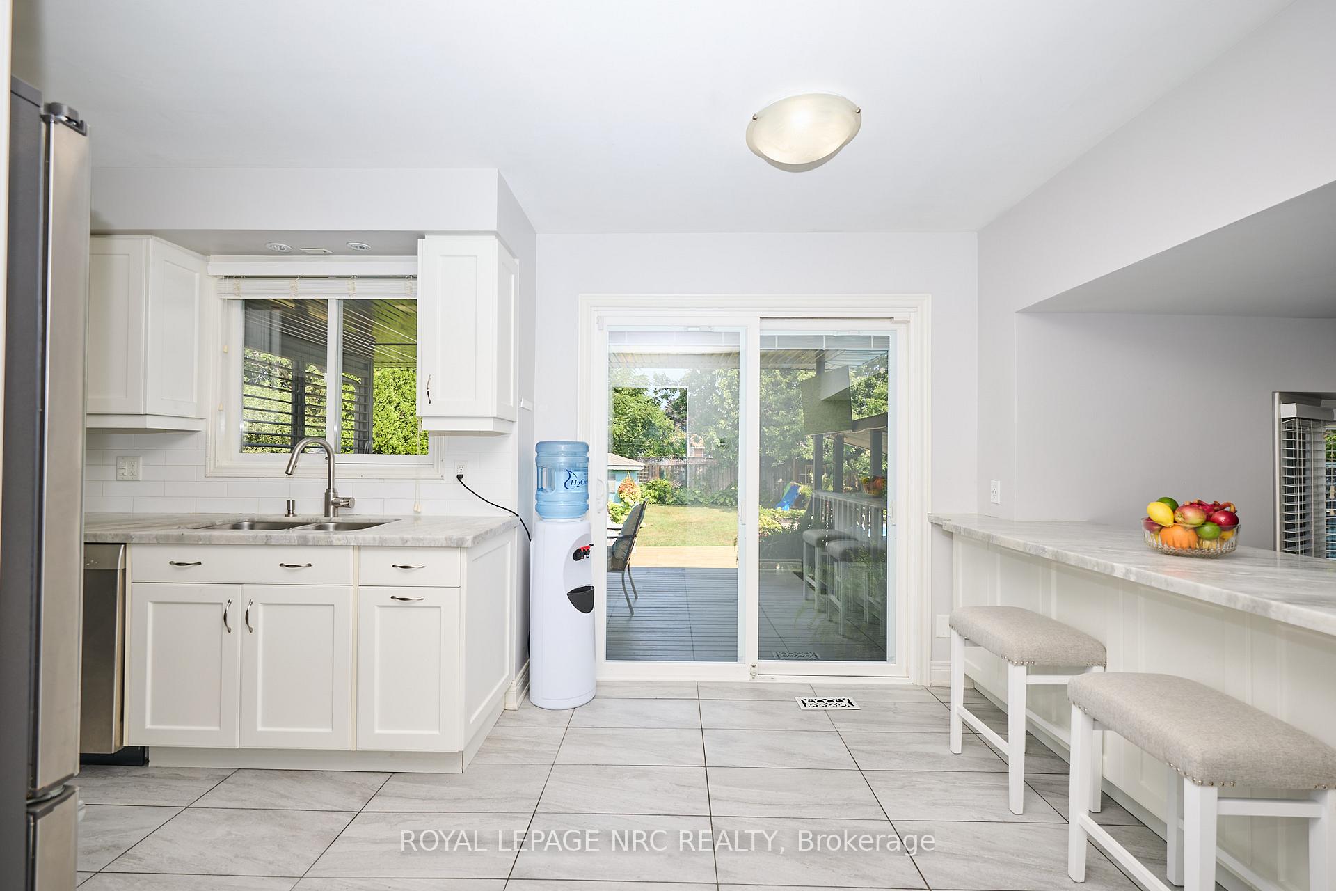 Photo 25 of 11 Stephen Street, St. Catharines, Lakeport — HOMEH