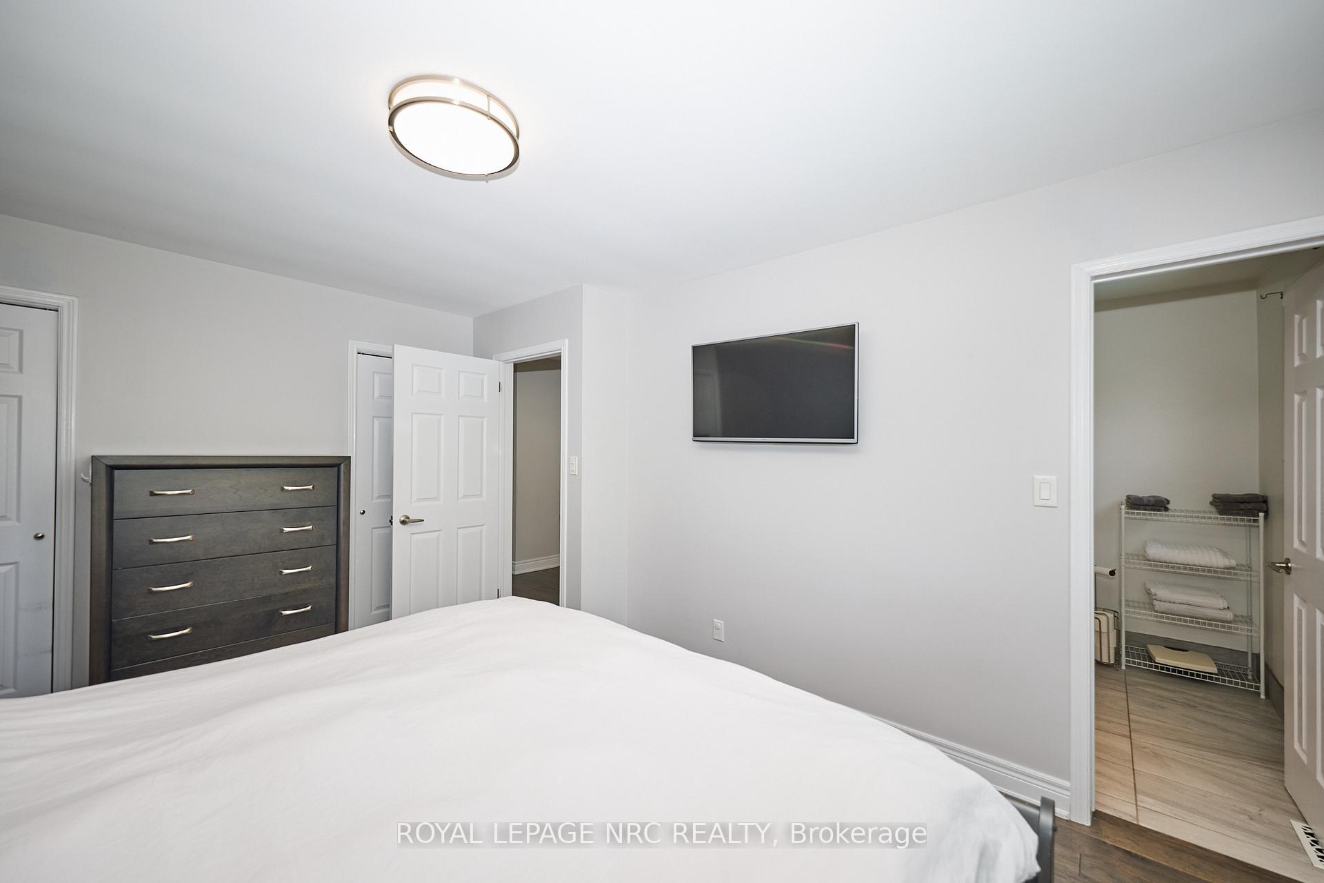Photo 36 of 11 Stephen Street, St. Catharines, Lakeport — HOMEH