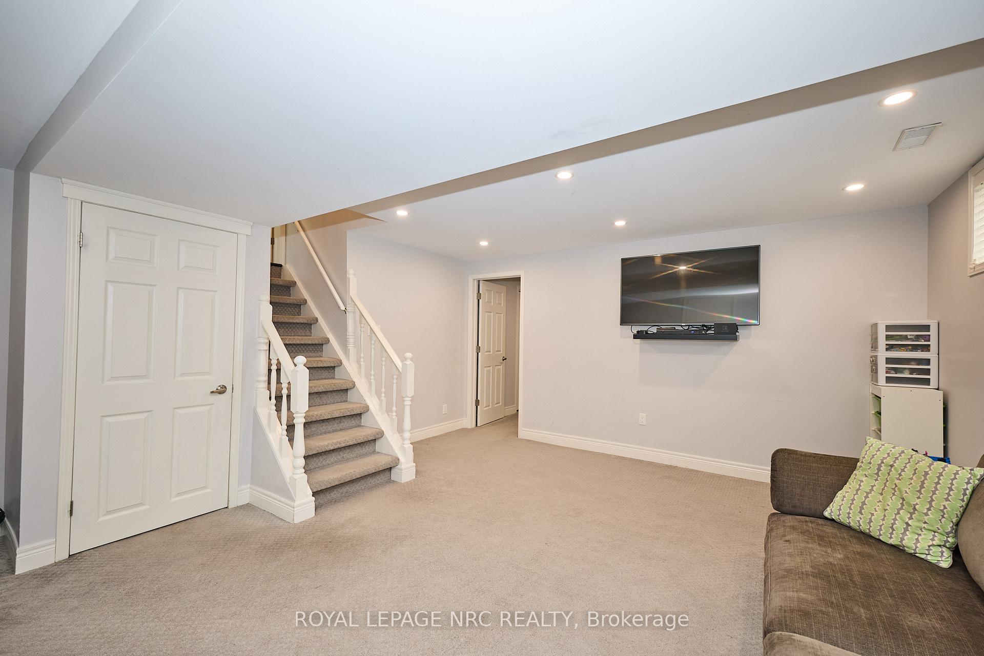 Photo 46 of 11 Stephen Street, St. Catharines, Lakeport — HOMEH