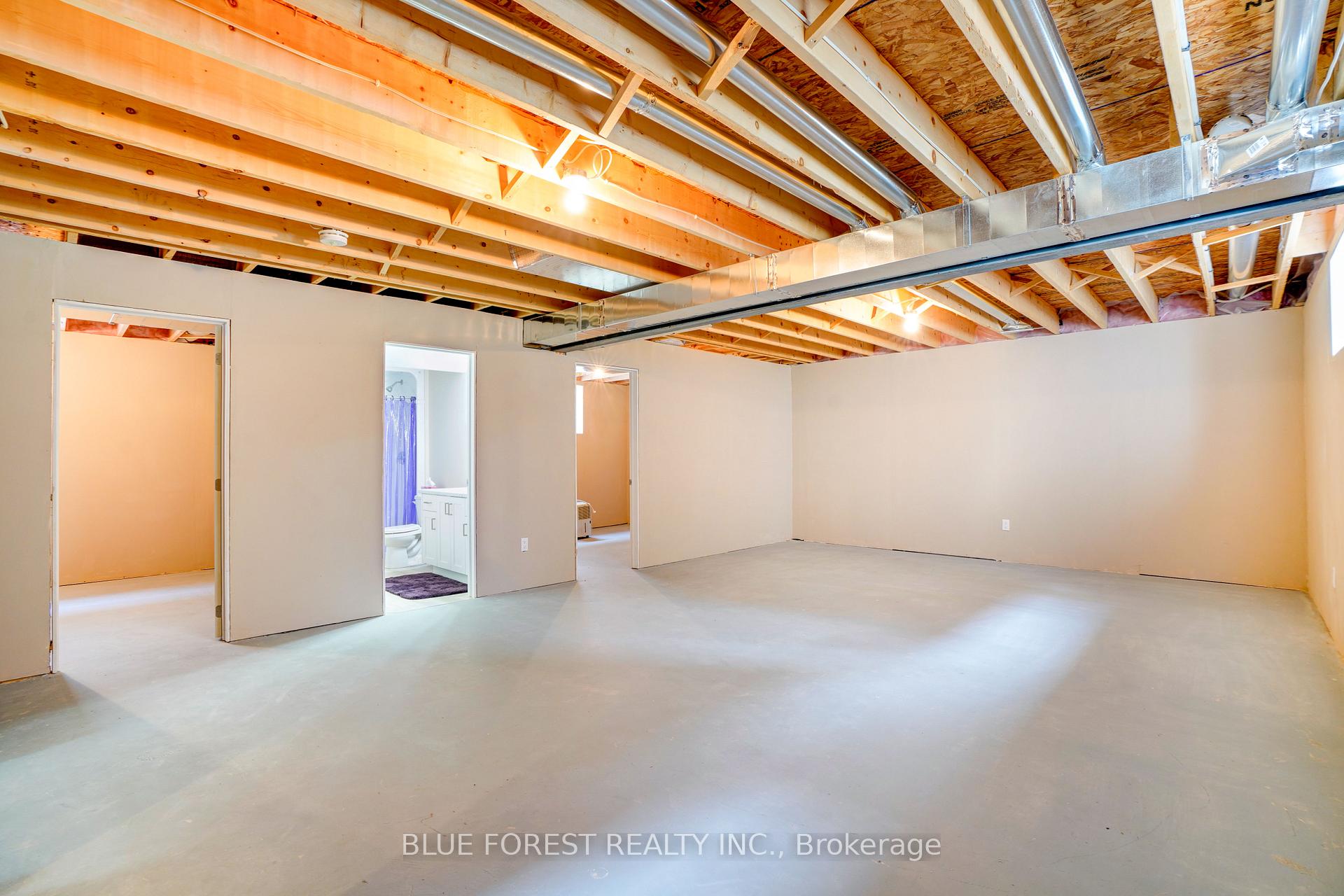 Photo 19 of 10 Auburn Drive, St. Thomas — HOMEH