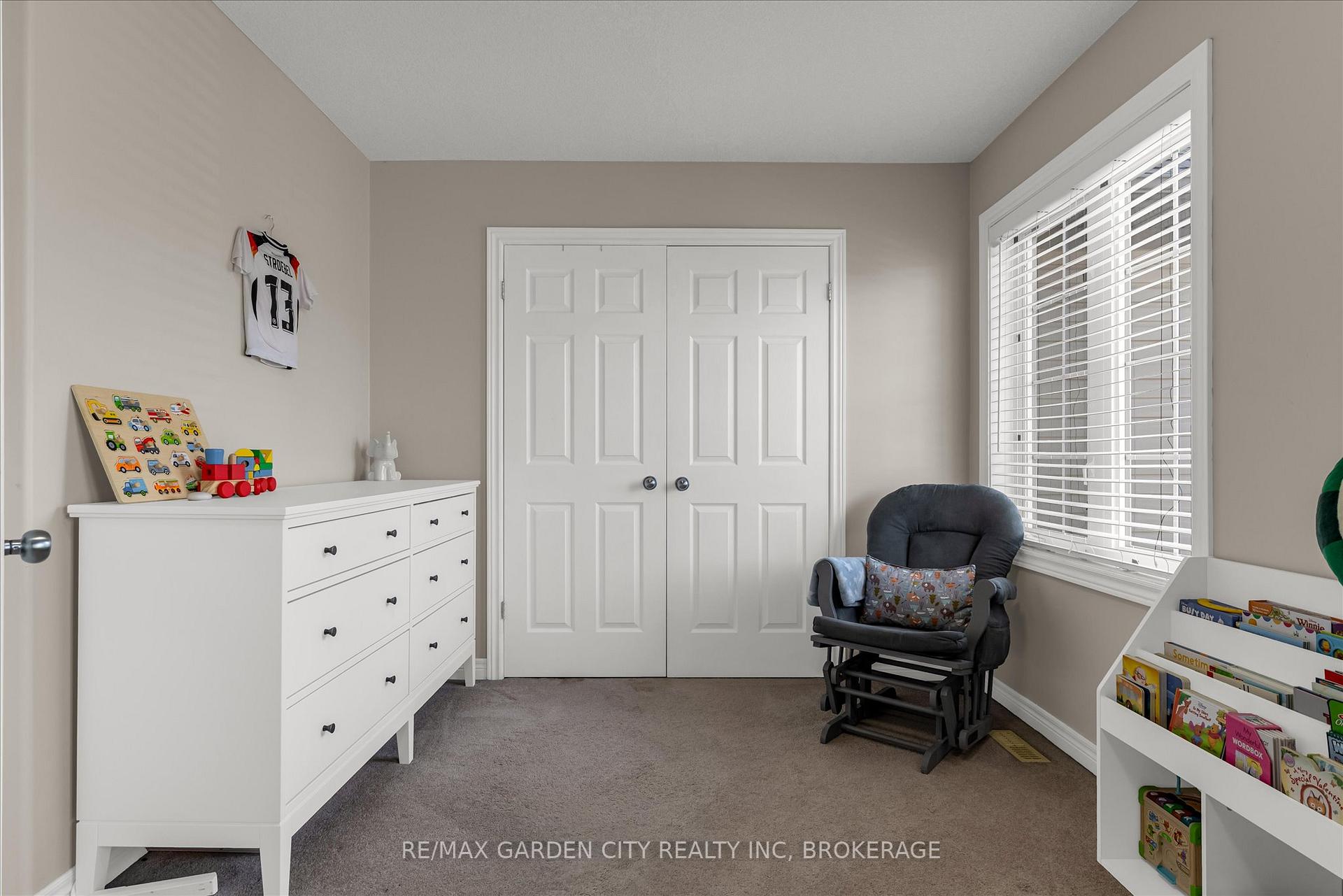 Photo 18 of 12 Chloe Street, St. Catharines, E. Chester — HOMEH