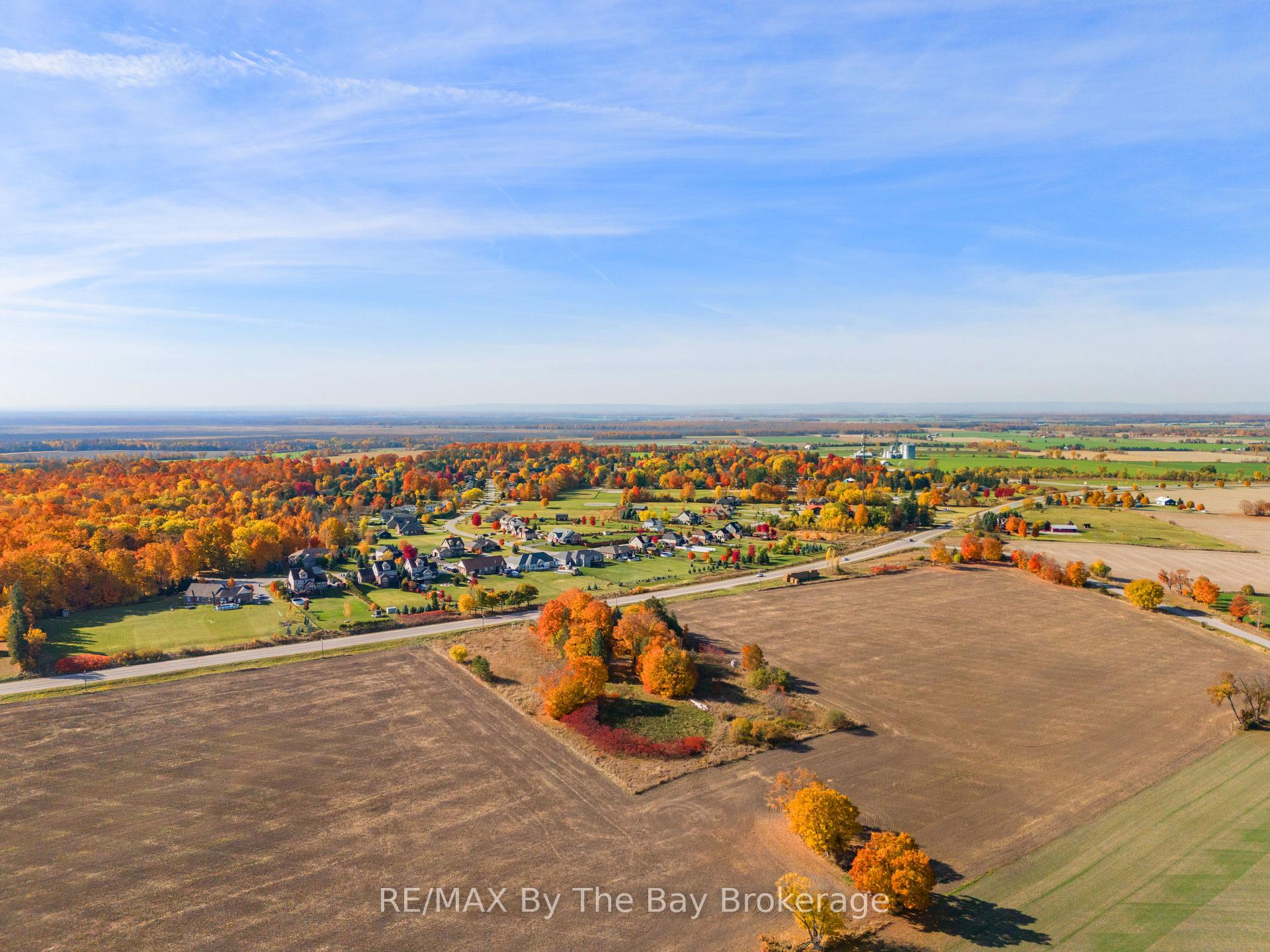 Photo 2 of 2500 Highway 26, Springwater, Rural Springwater — HOMEH