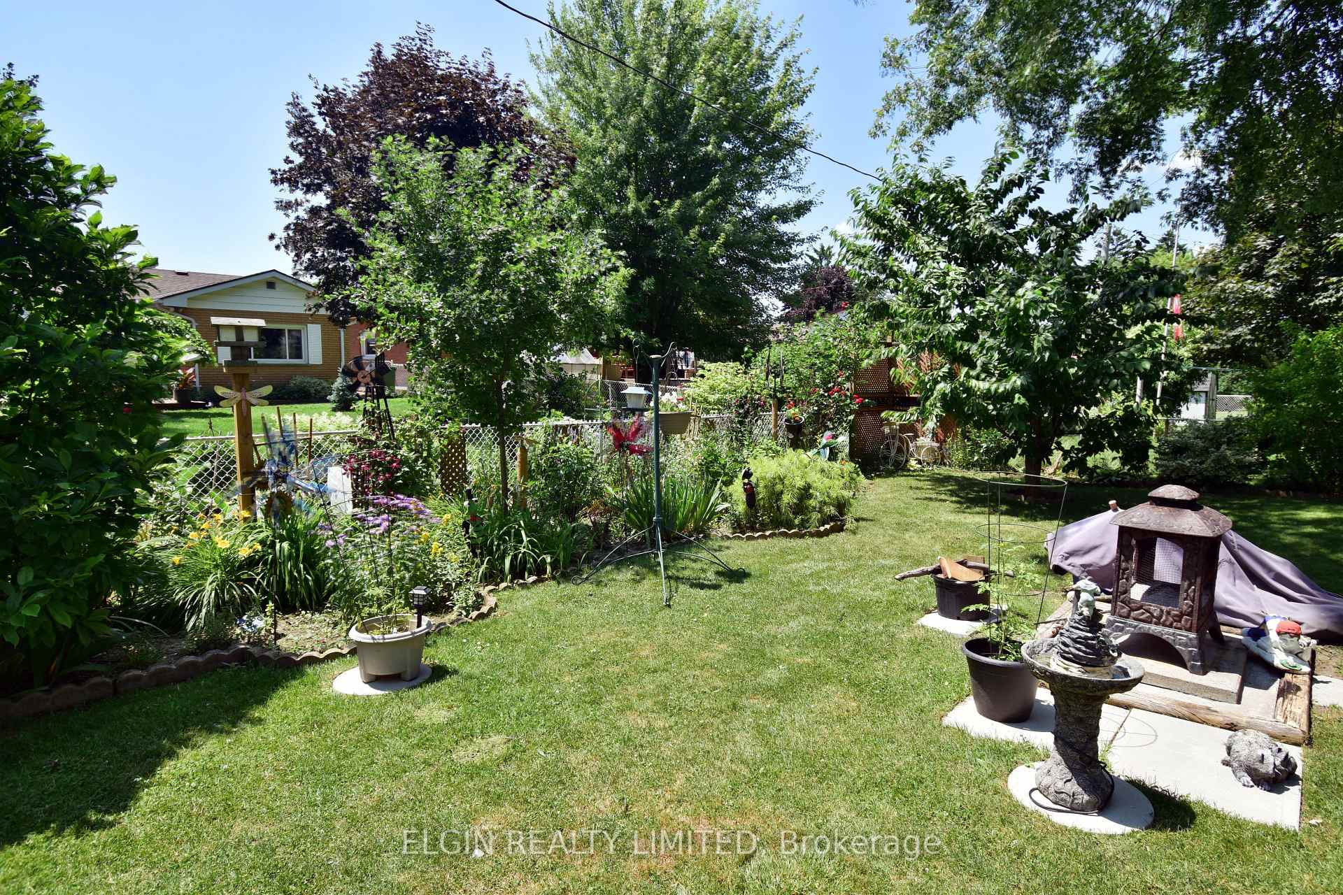 Photo 36 of 589 Elm Street, St. Thomas — HOMEH