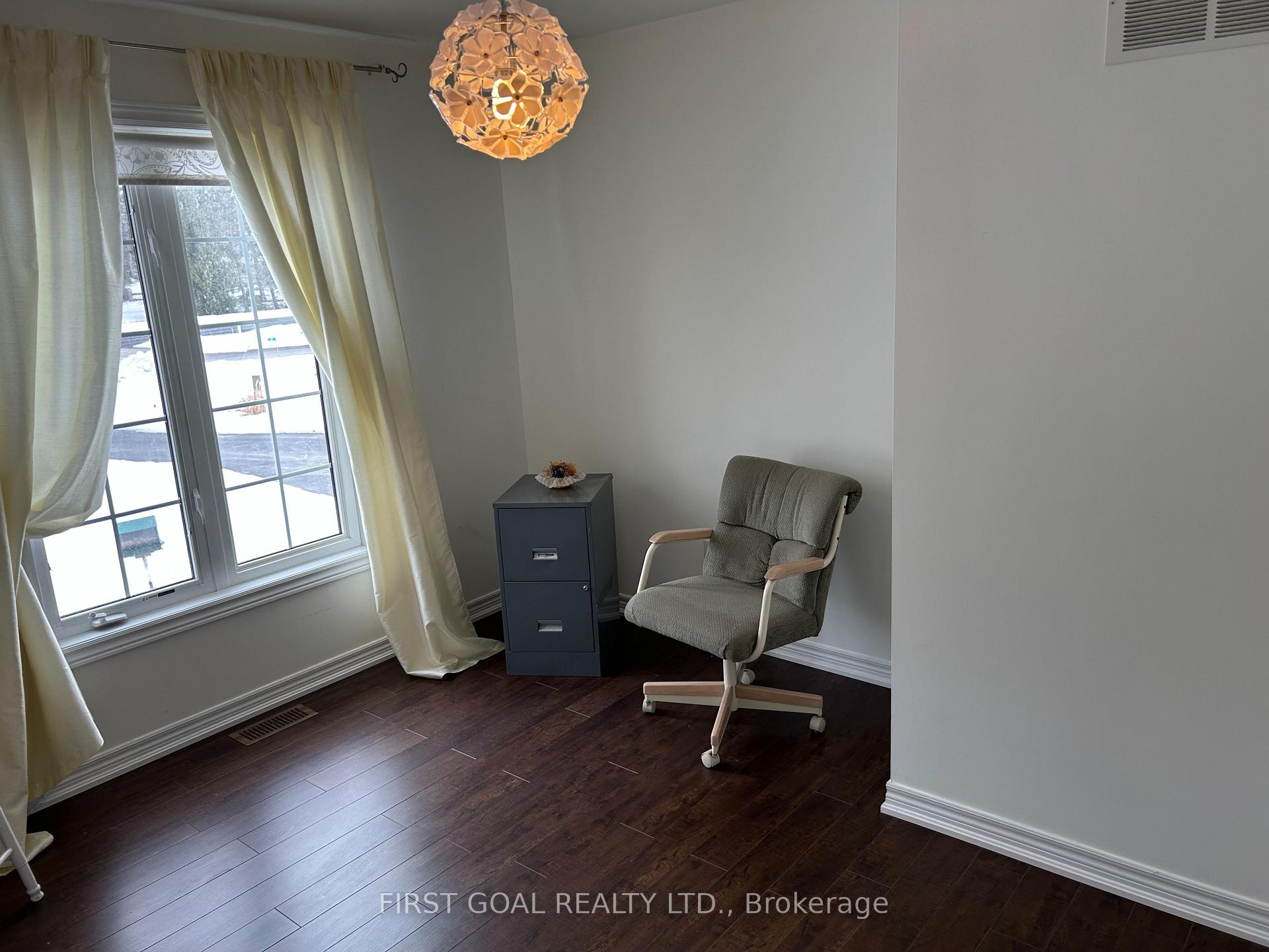 Photo 16 of 4 Mcdougall Court, Springwater, Minesing — HOMEH