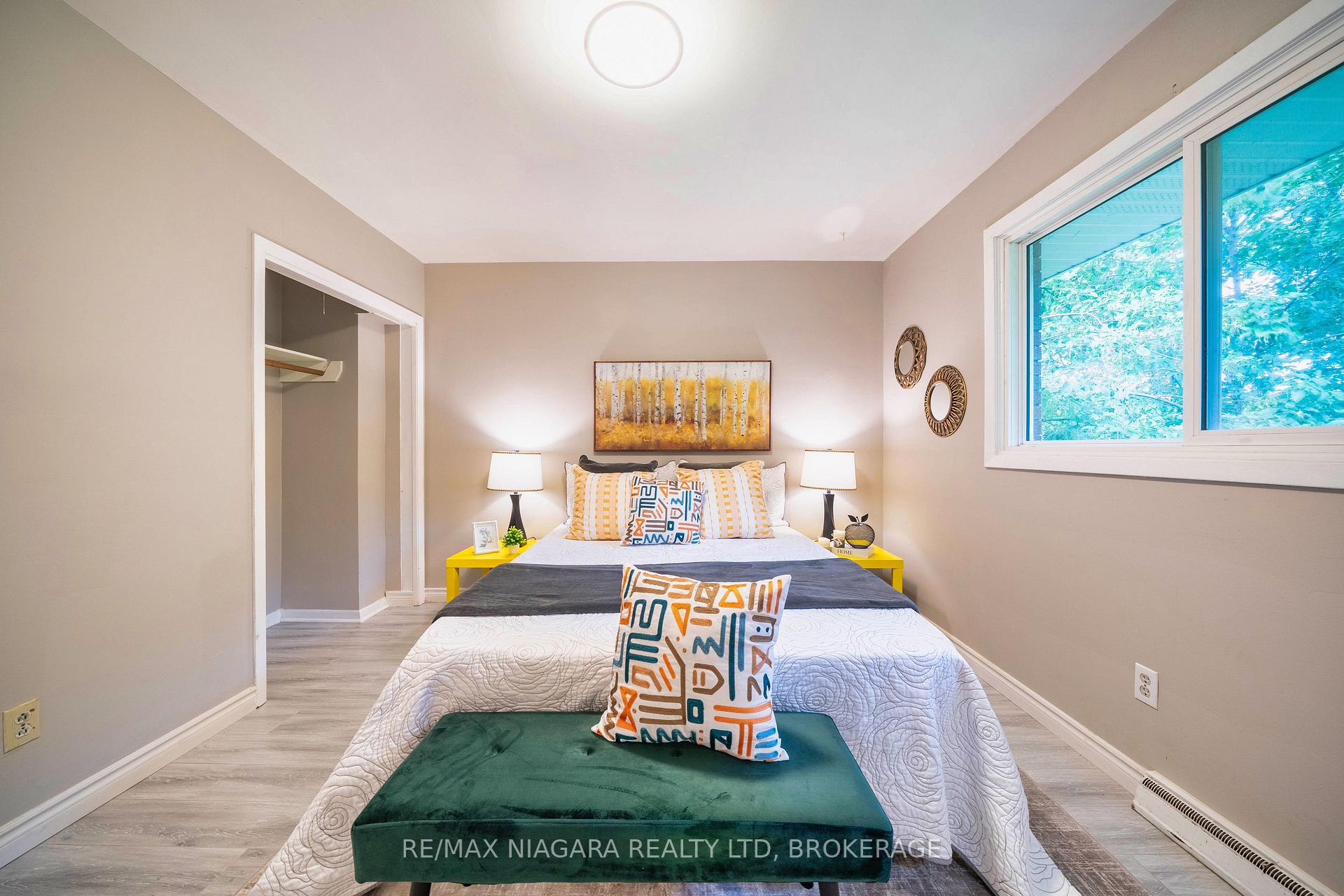 Photo 22 of 369 Glenridge Avenue, St. Catharines, Glendale/Glenridge — HOMEH