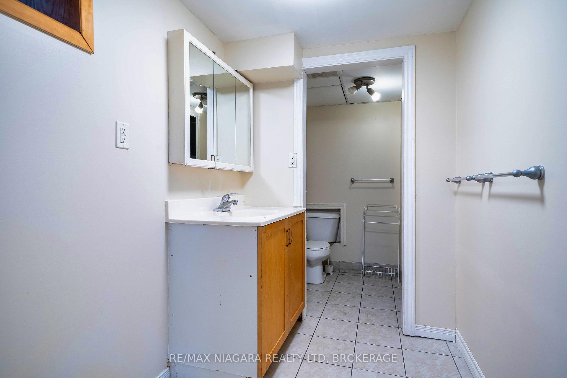 Photo 32 of 369 Glenridge Avenue, St. Catharines, Glendale/Glenridge — HOMEH