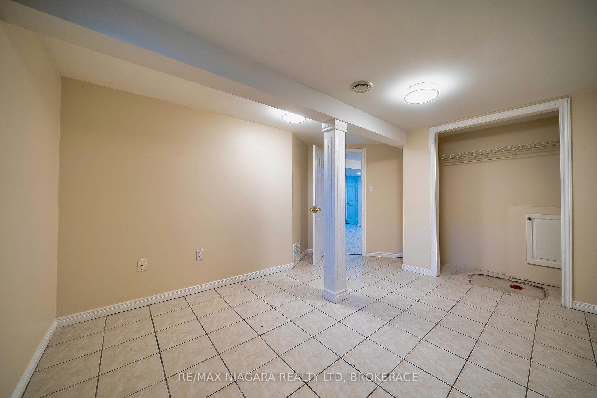 Photo 37 of 369 Glenridge Avenue, St. Catharines, Glendale/Glenridge — HOMEH