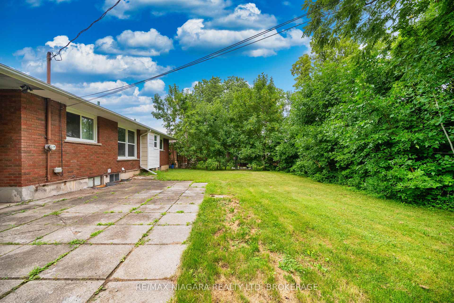 Photo 40 of 369 Glenridge Avenue, St. Catharines, Glendale/Glenridge — HOMEH