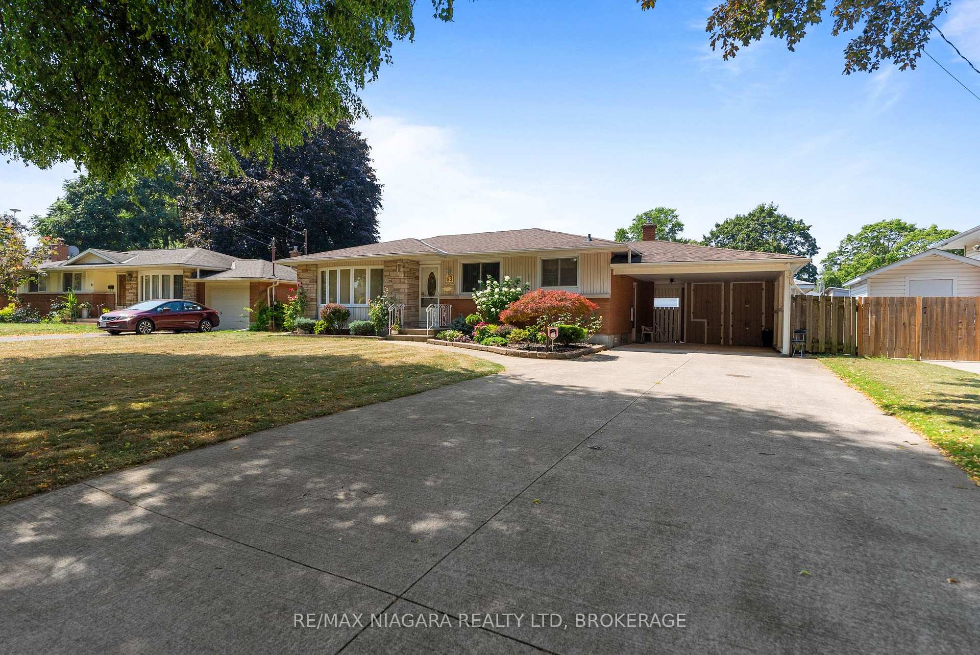 Photo 1 of 63 Trelawne Drive, St. Catharines, Vine/Linwell — HOMEH