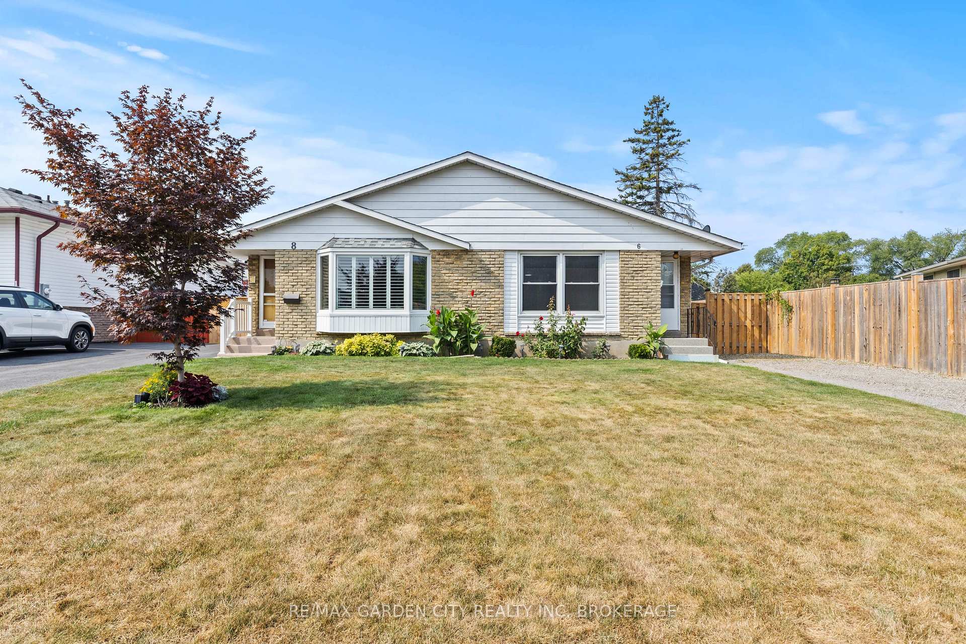 Photo 1 of 6 McCordick Drive, St. Catharines, Lakeport — HOMEH