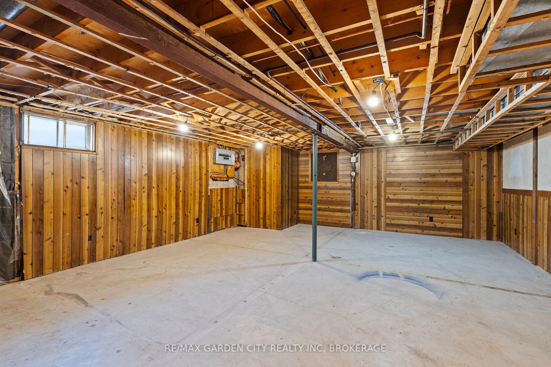 Photo 24 of 6 McCordick Drive, St. Catharines, Lakeport — HOMEH