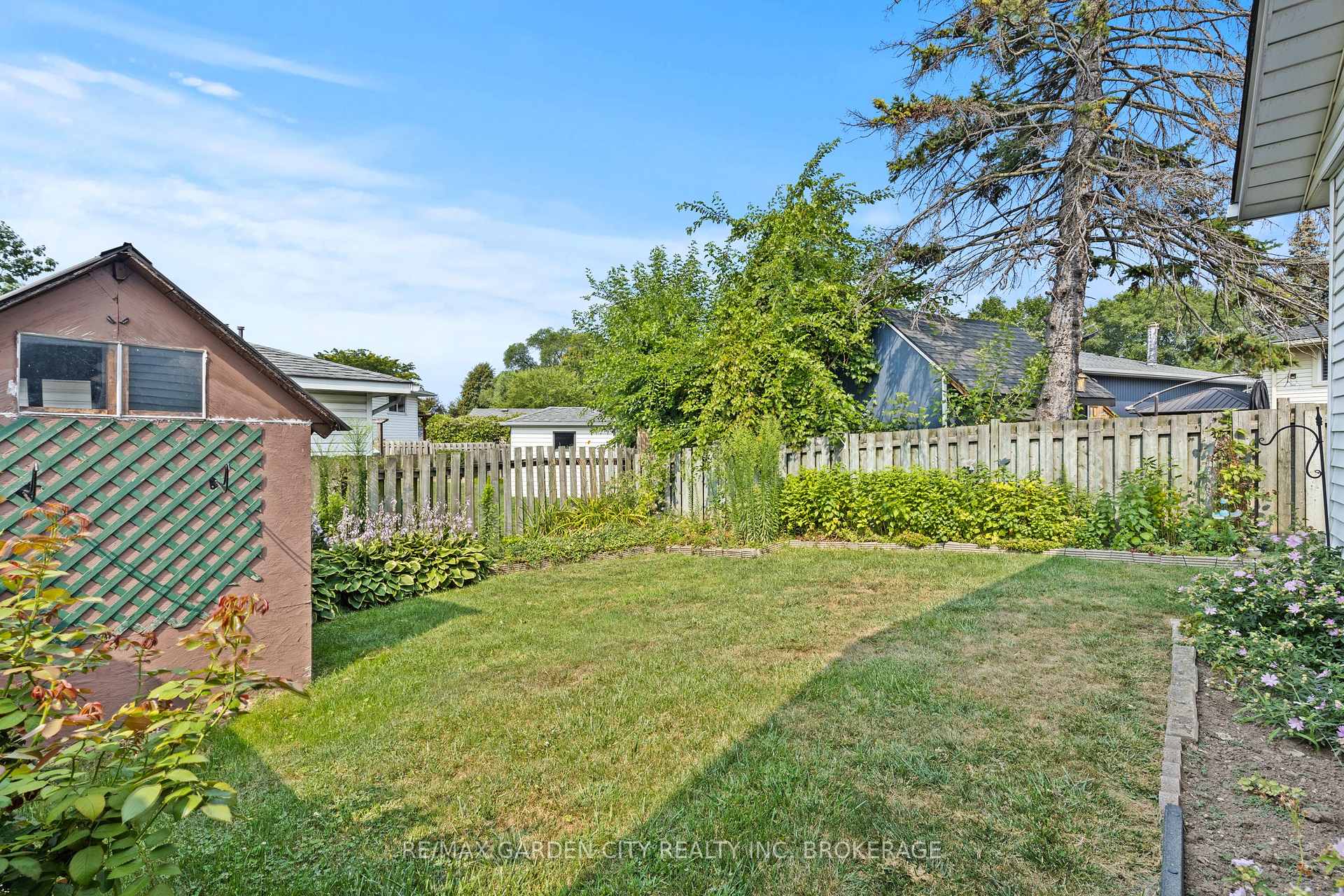 Photo 35 of 6 McCordick Drive, St. Catharines, Lakeport — HOMEH