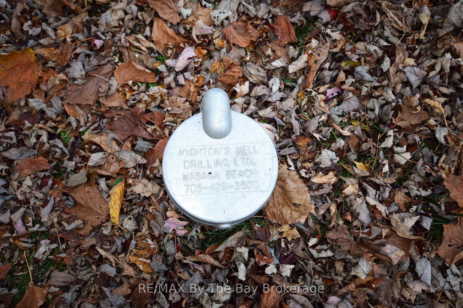 Photo 10 of 13 Innisfree Drive, Springwater, Rural Springwater — HOMEH