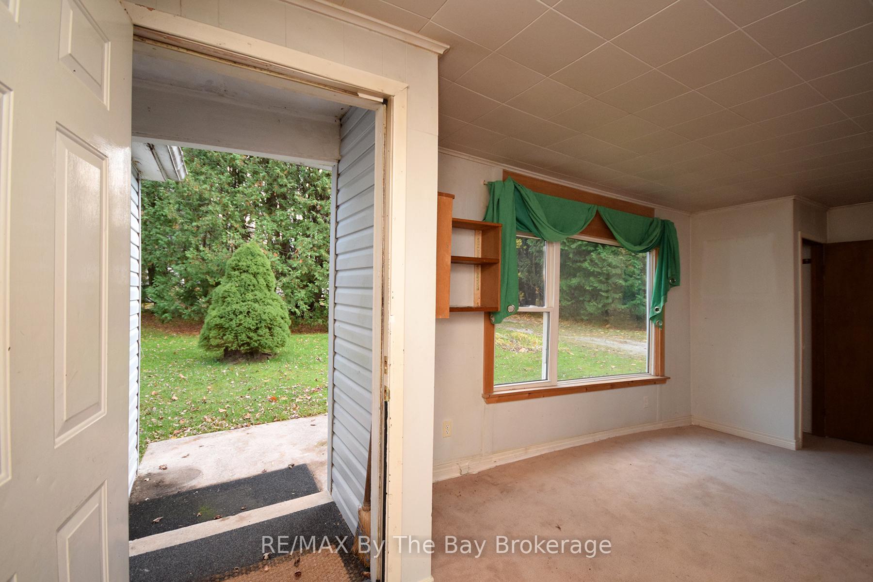 Photo 25 of 13 Innisfree Drive, Springwater, Rural Springwater — HOMEH