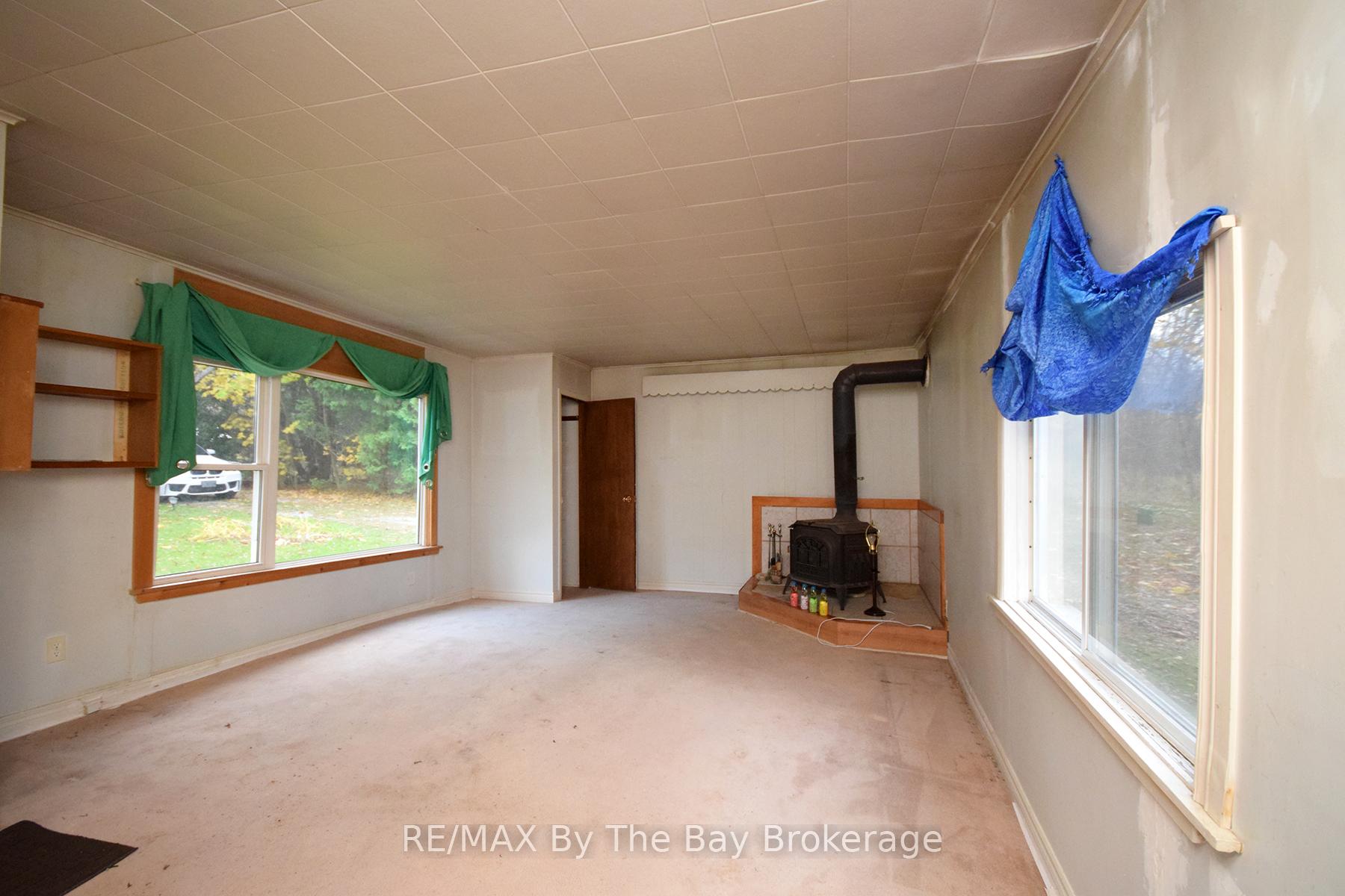 Photo 26 of 13 Innisfree Drive, Springwater, Rural Springwater — HOMEH